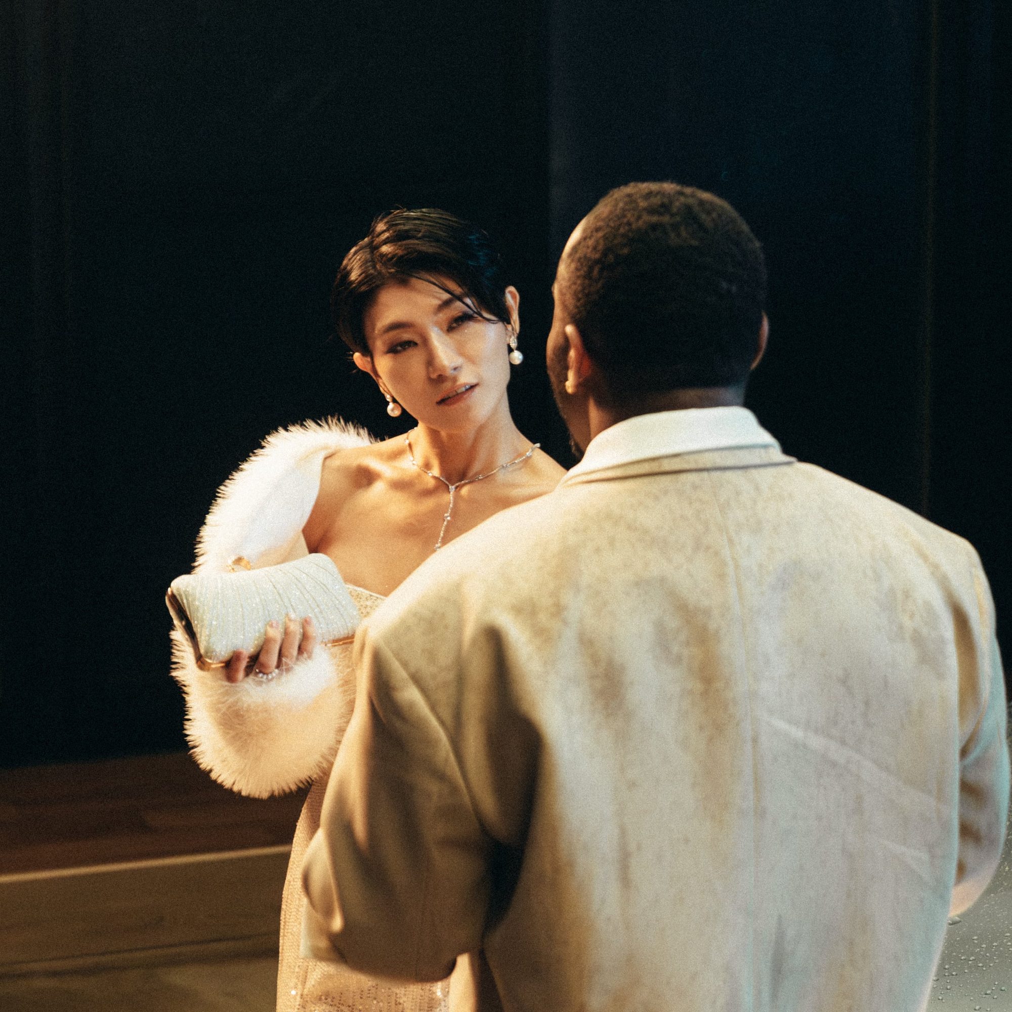 Keril 韋喆《Burn Me Down》MV 劇照 — 67