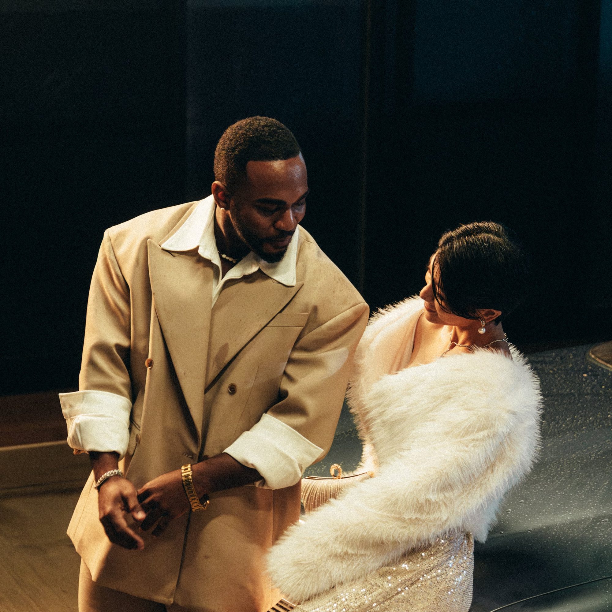 Keril 韋喆《Burn Me Down》MV 劇照 — 70