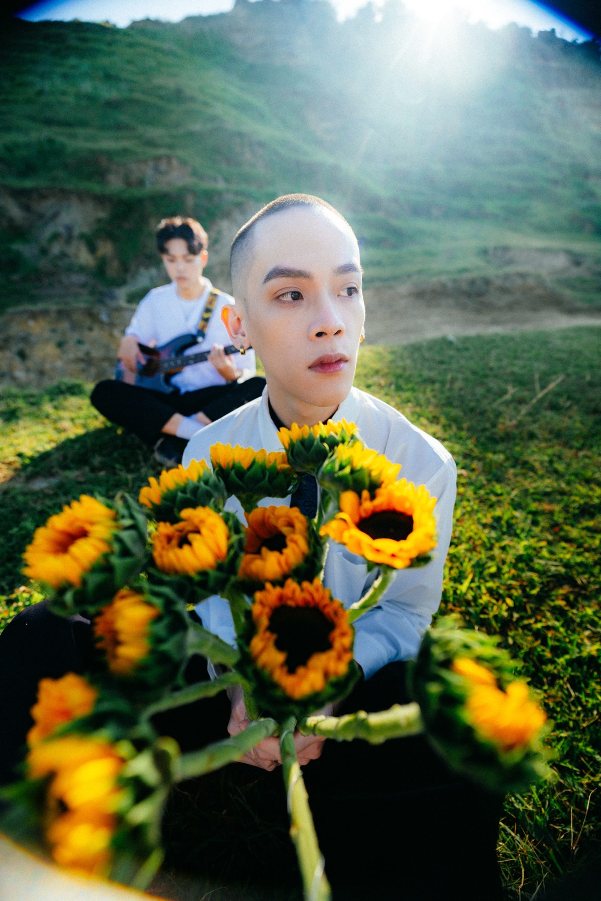 芒狗青 · 2025 官方形象照 — 外景 · SHL00727.jpg