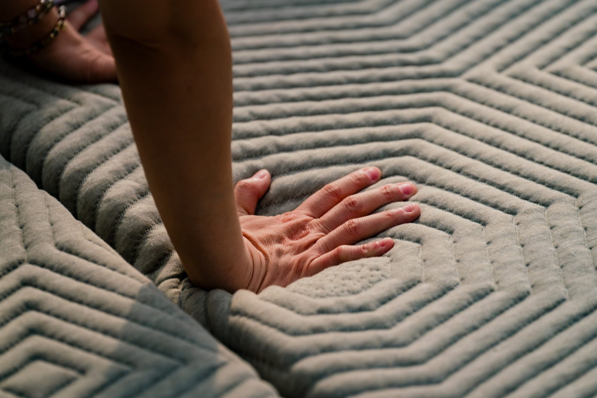 Porsche × StarSleep Studio · RESILIENCE — 187