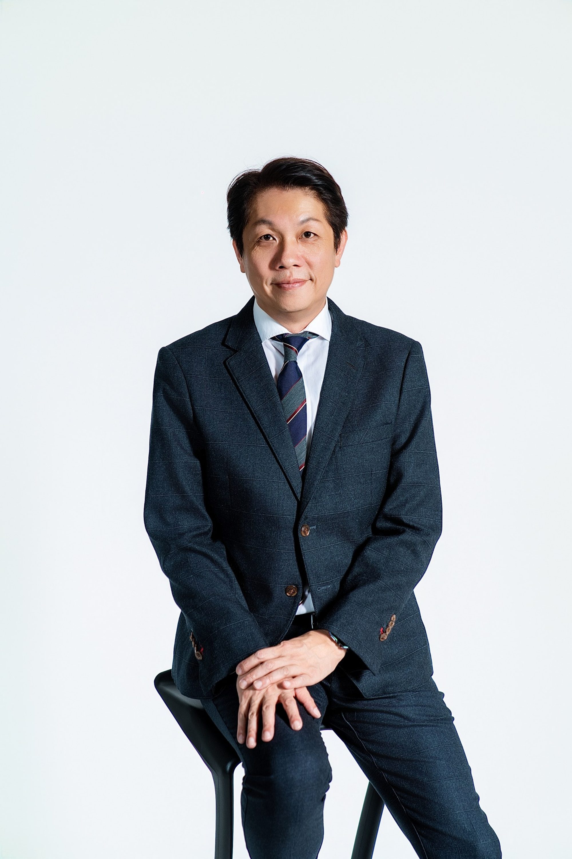 卞子康博士 形象照 · 076