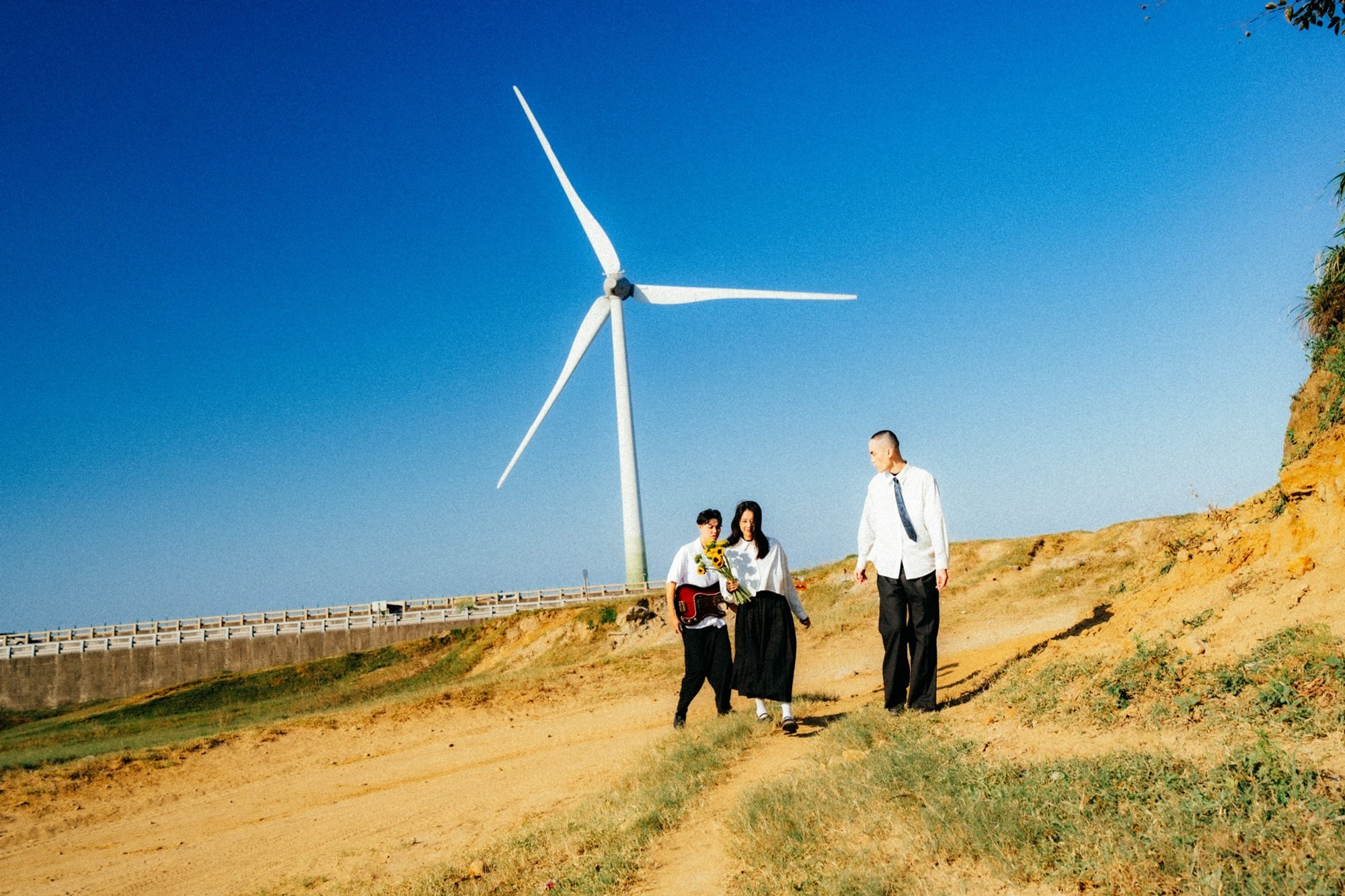 芒狗青 · 2025 官方形象照 — 外景 · SHL01020.jpg