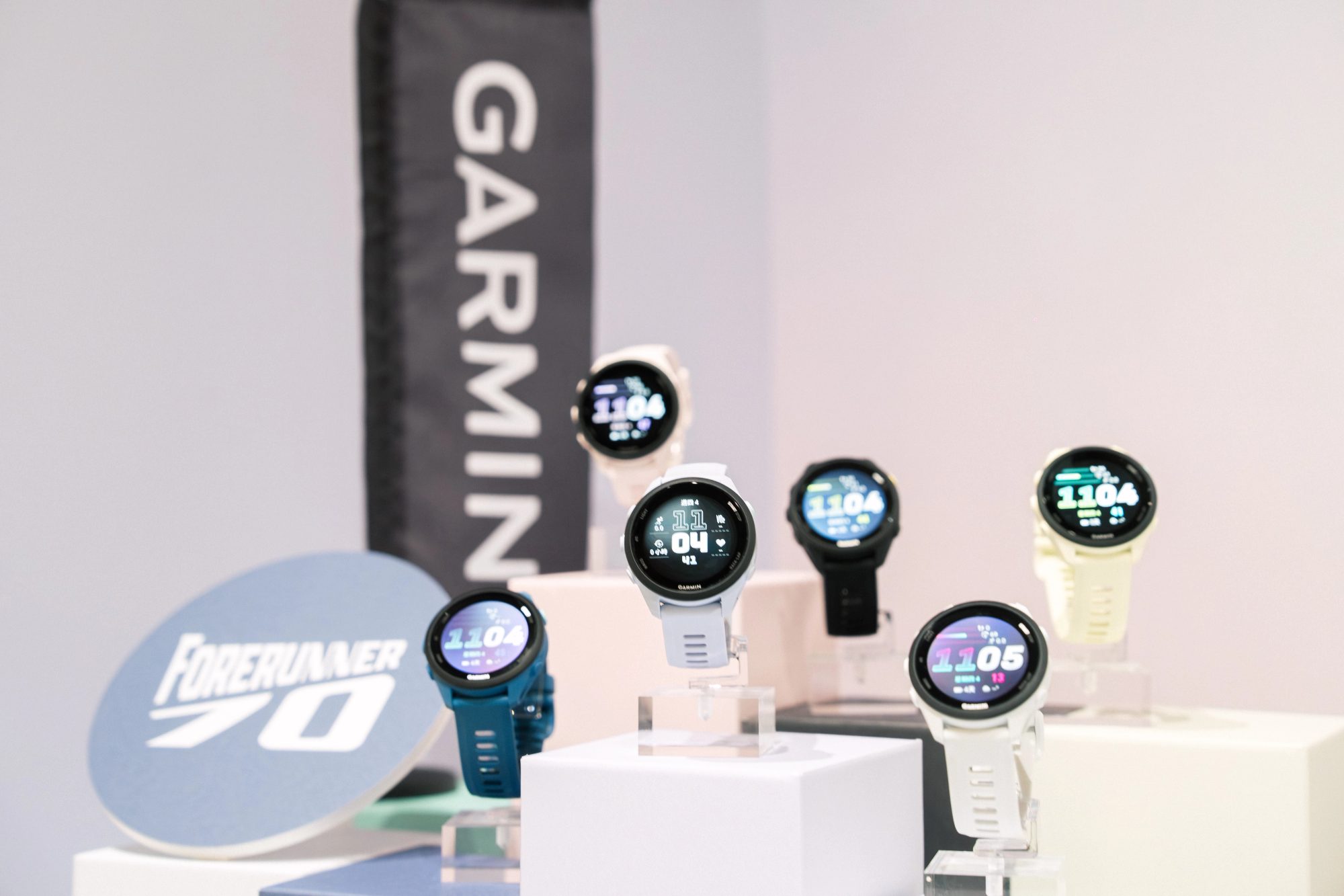 Garmin Forerunner 70/170 產品陳列 · 0100