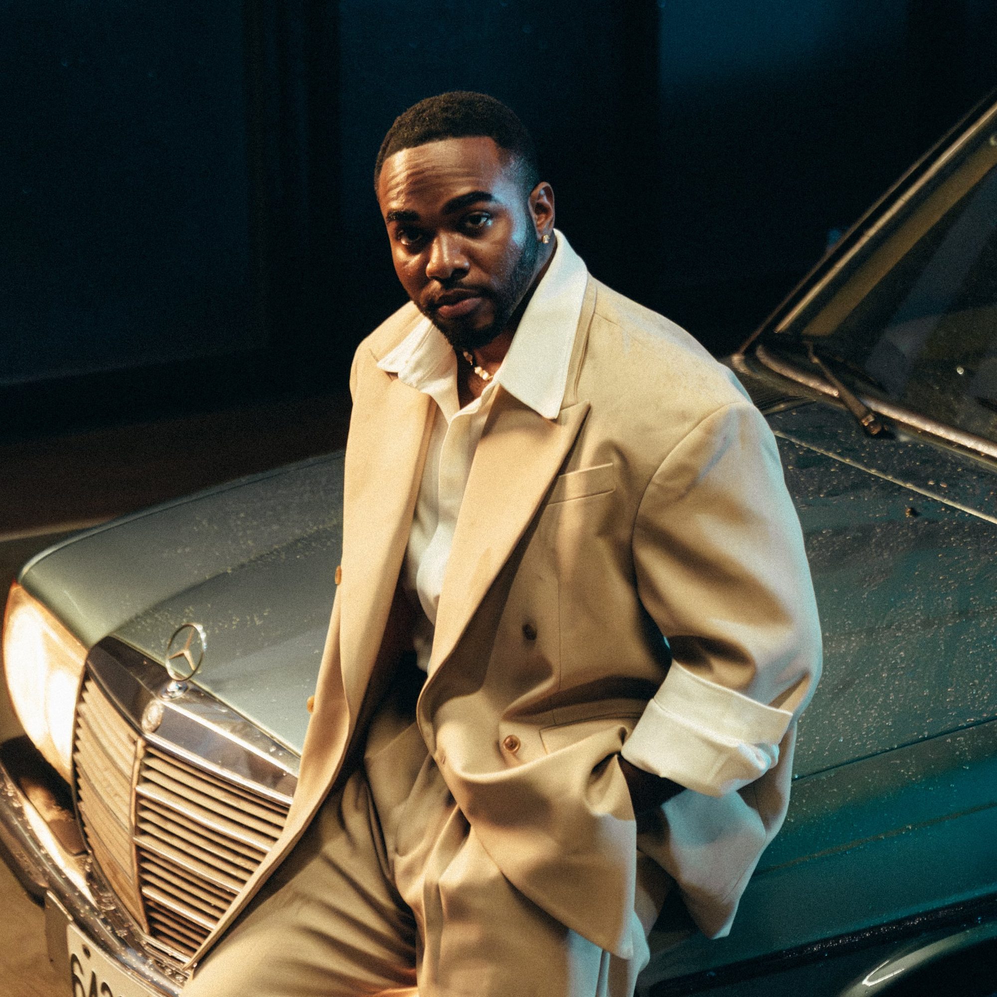 Keril 韋喆《Burn Me Down》MV 劇照 — 79