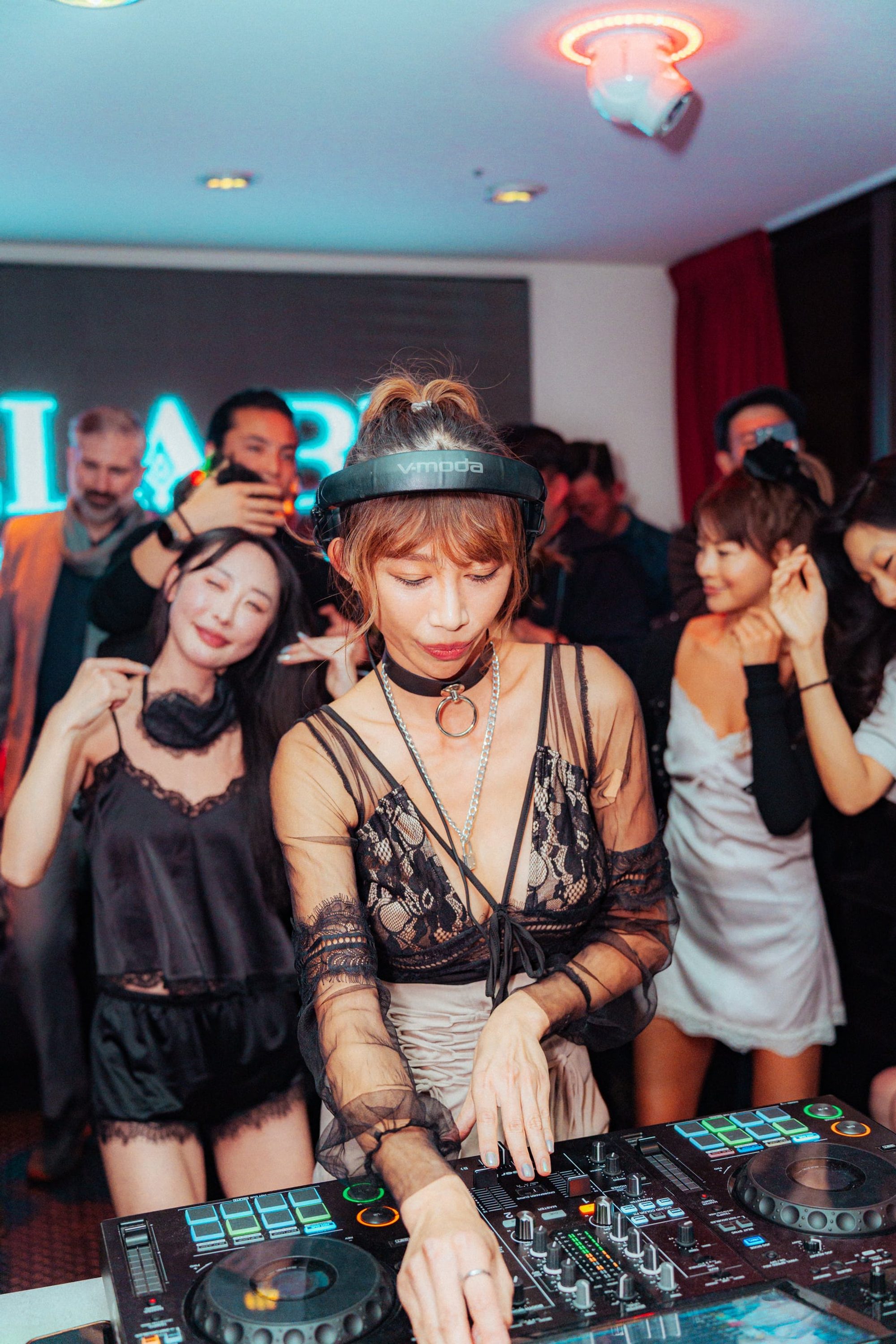 Vibe BU Vibe · Opera Taipei — 82