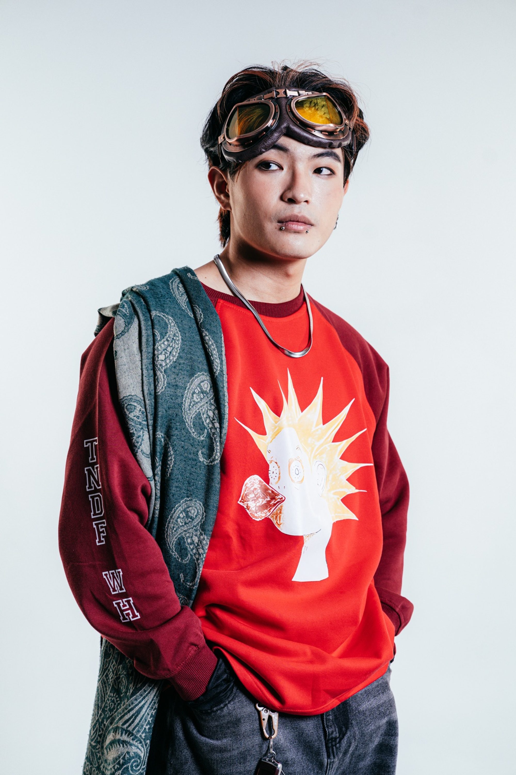 芒狗青 · 2025 官方形象照 — 棚拍 · shall · 1201 形象照0046.jpg