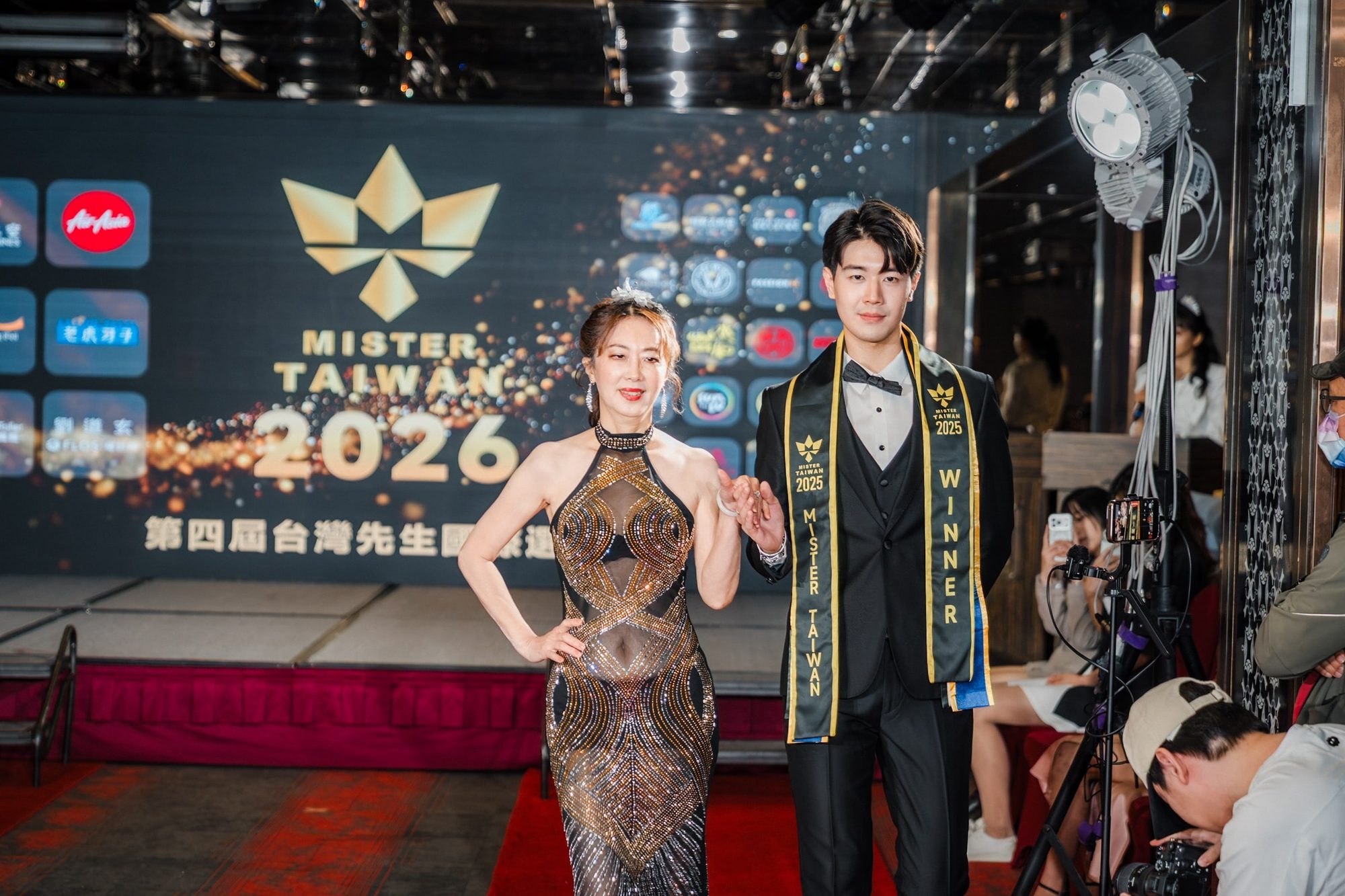 第四屆台灣先生國際選拔賽初賽・紅毯雙人與西裝走秀