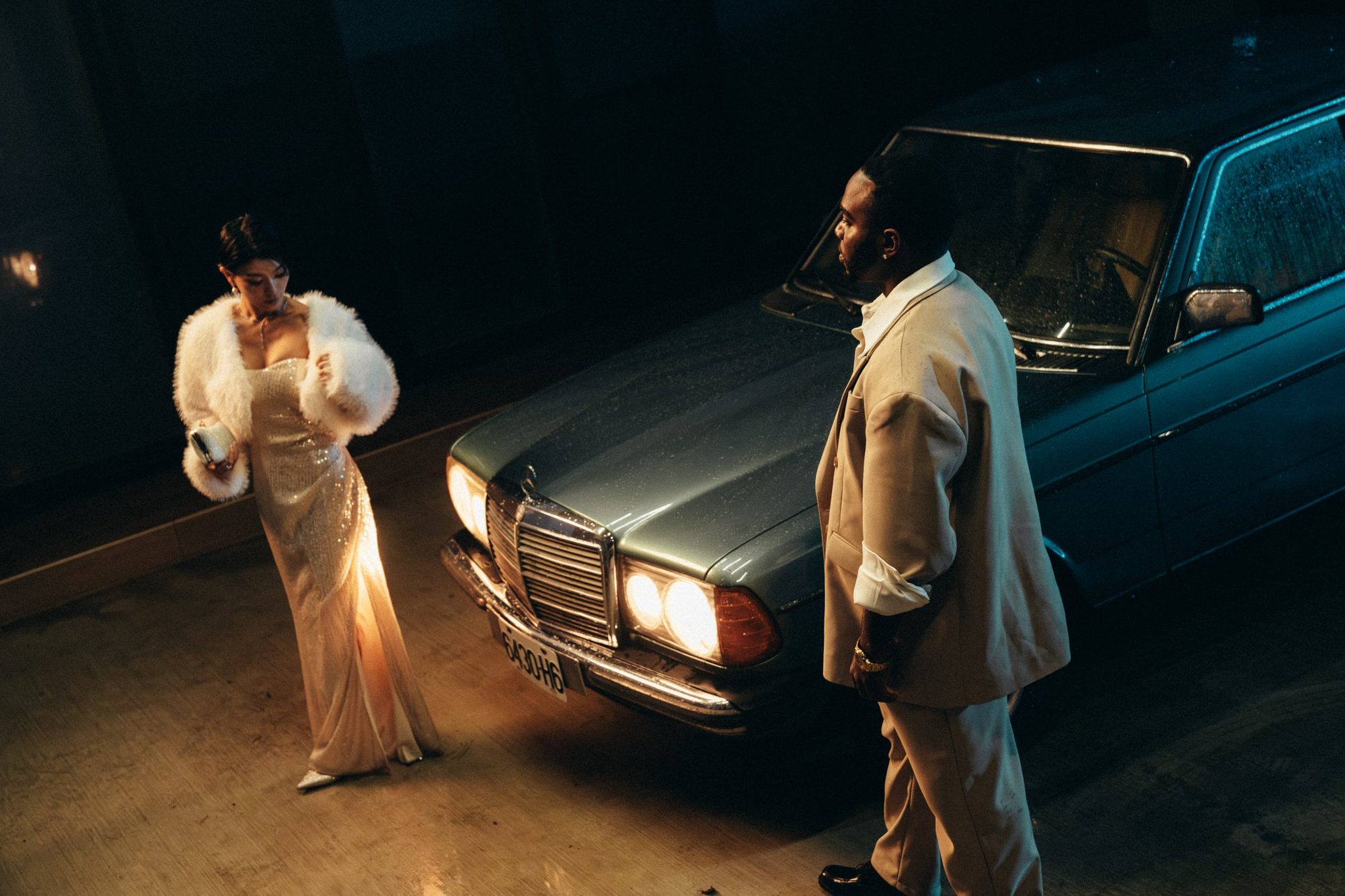 Keril 韋喆《Burn Me Down》MV 劇照 — 57