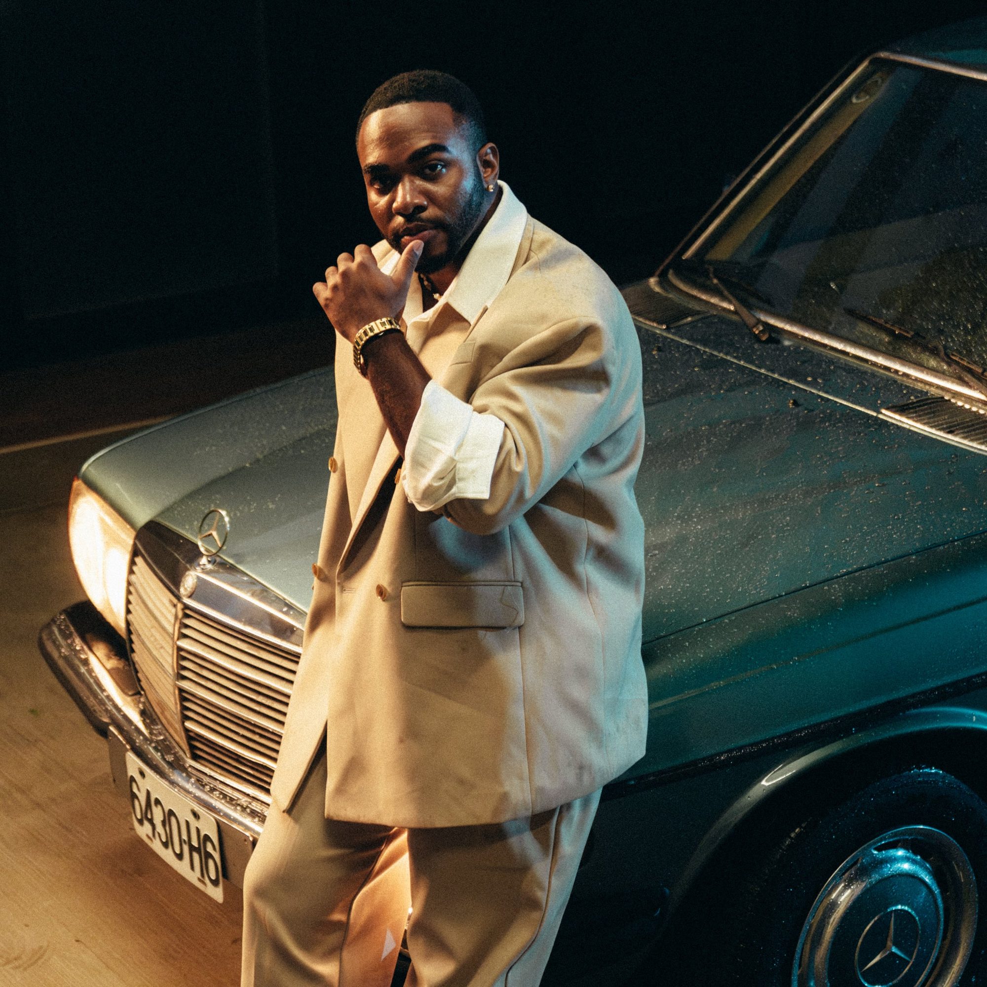 Keril 韋喆《Burn Me Down》MV 劇照 — 76