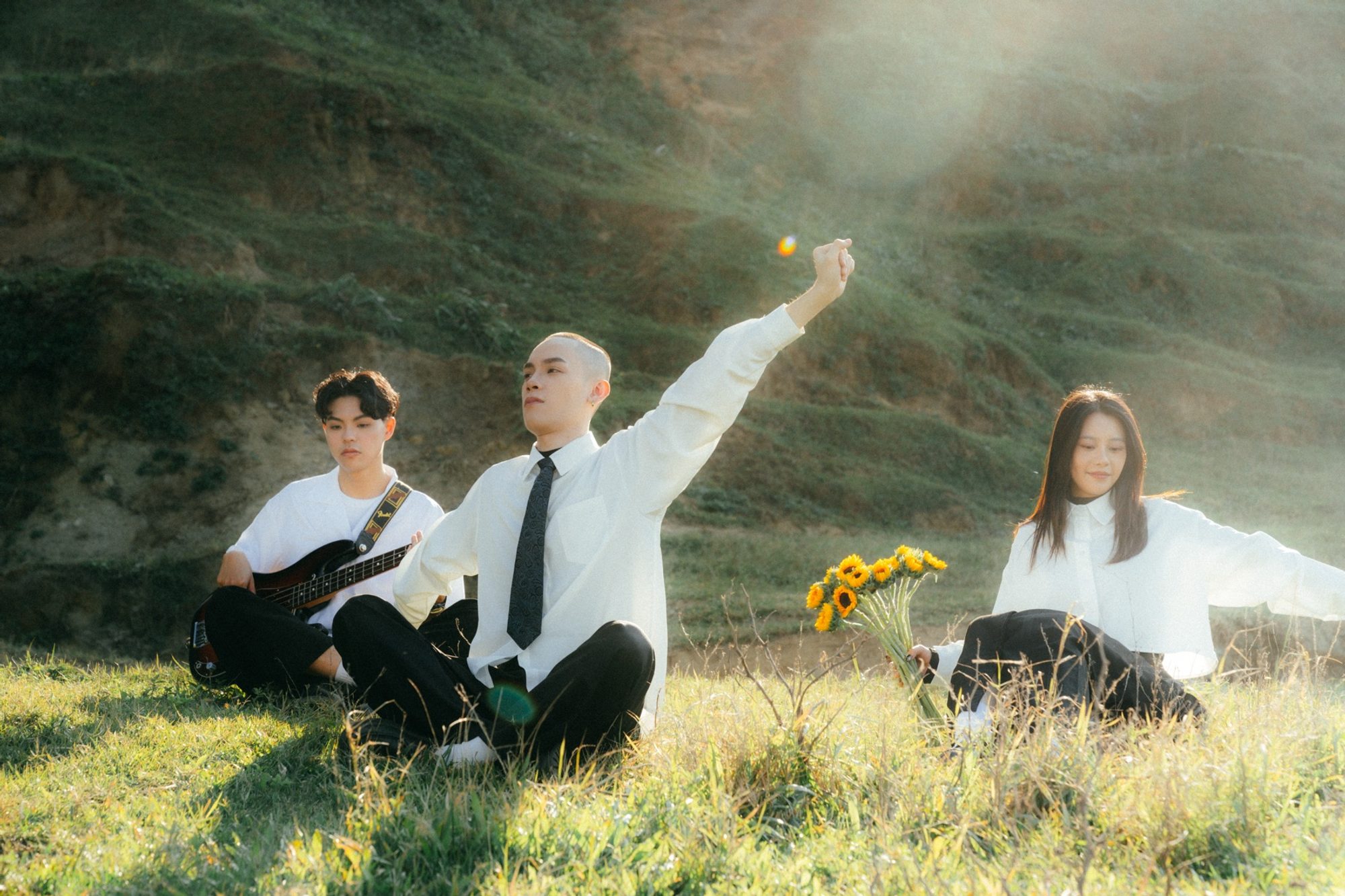 芒狗青 · 2025 官方形象照 — 外景 · SHL00637.jpg