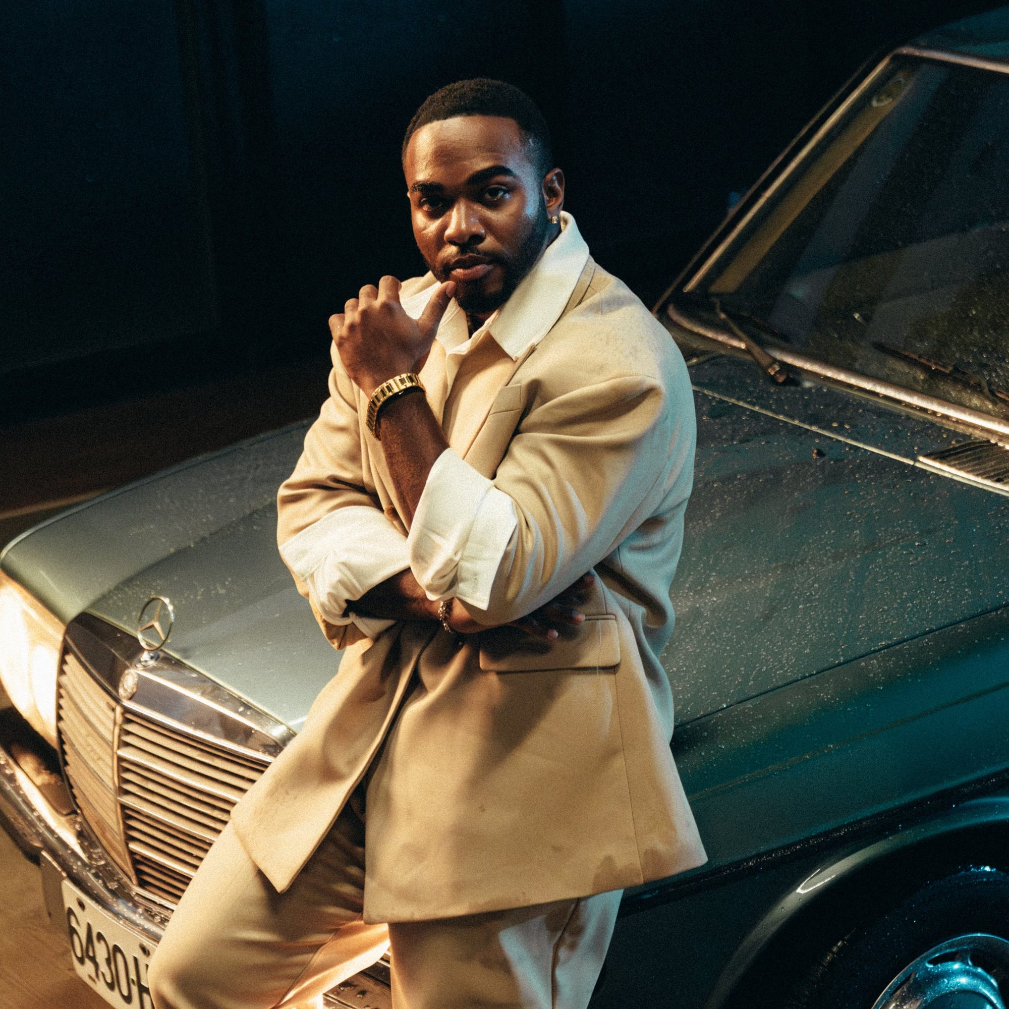 Keril 韋喆《Burn Me Down》MV 劇照 — 77