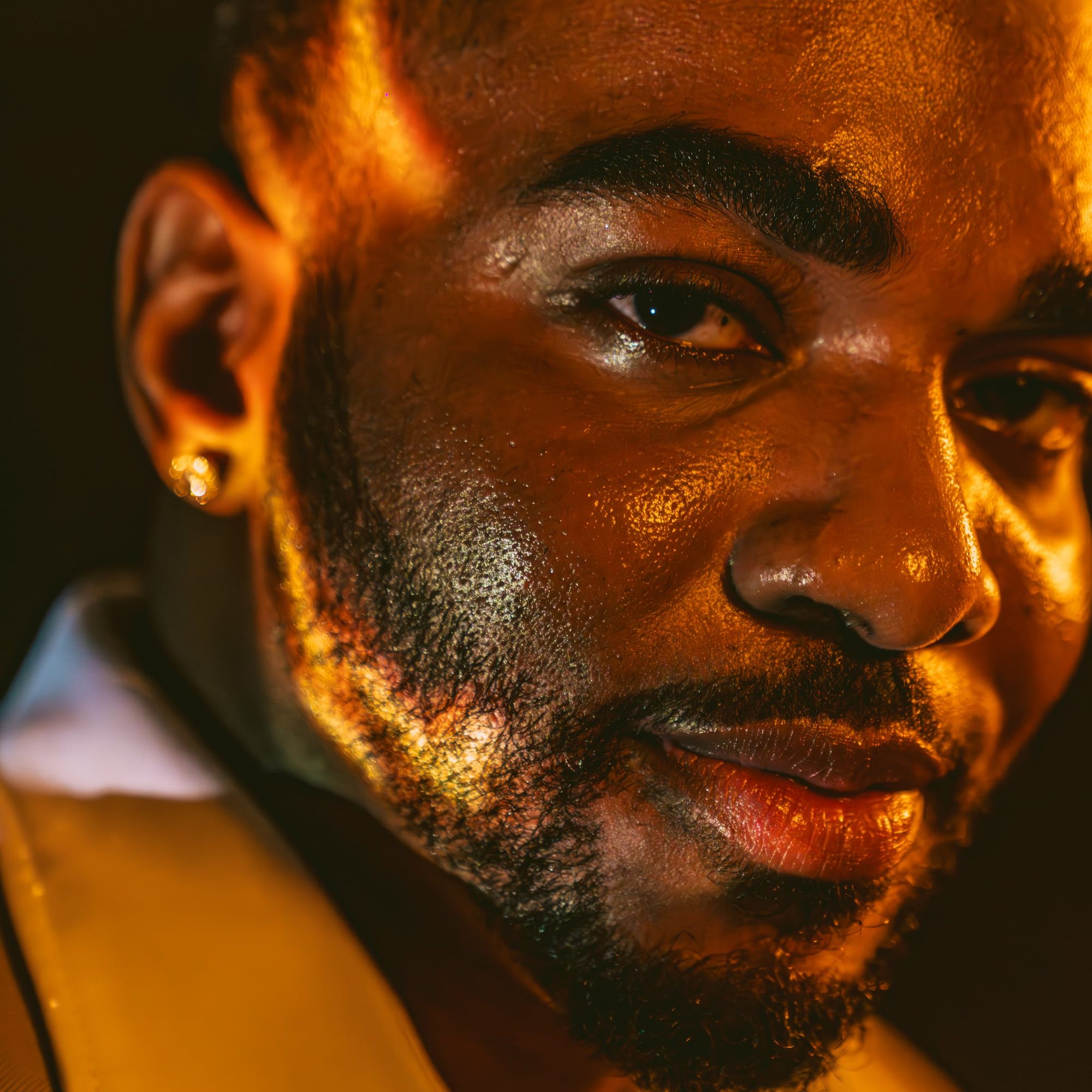 Keril 韋喆《Burn Me Down》MV 劇照 — 11