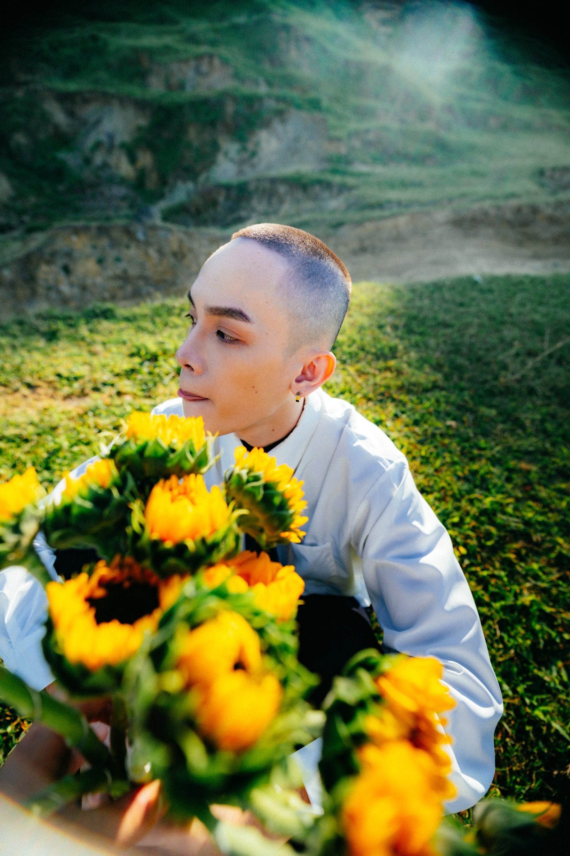 芒狗青 · 2025 官方形象照 — 外景 · SHL00737.jpg