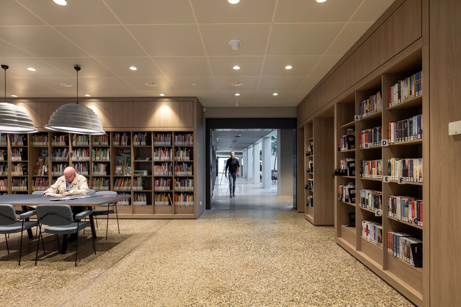 Infobalie bibliotheek