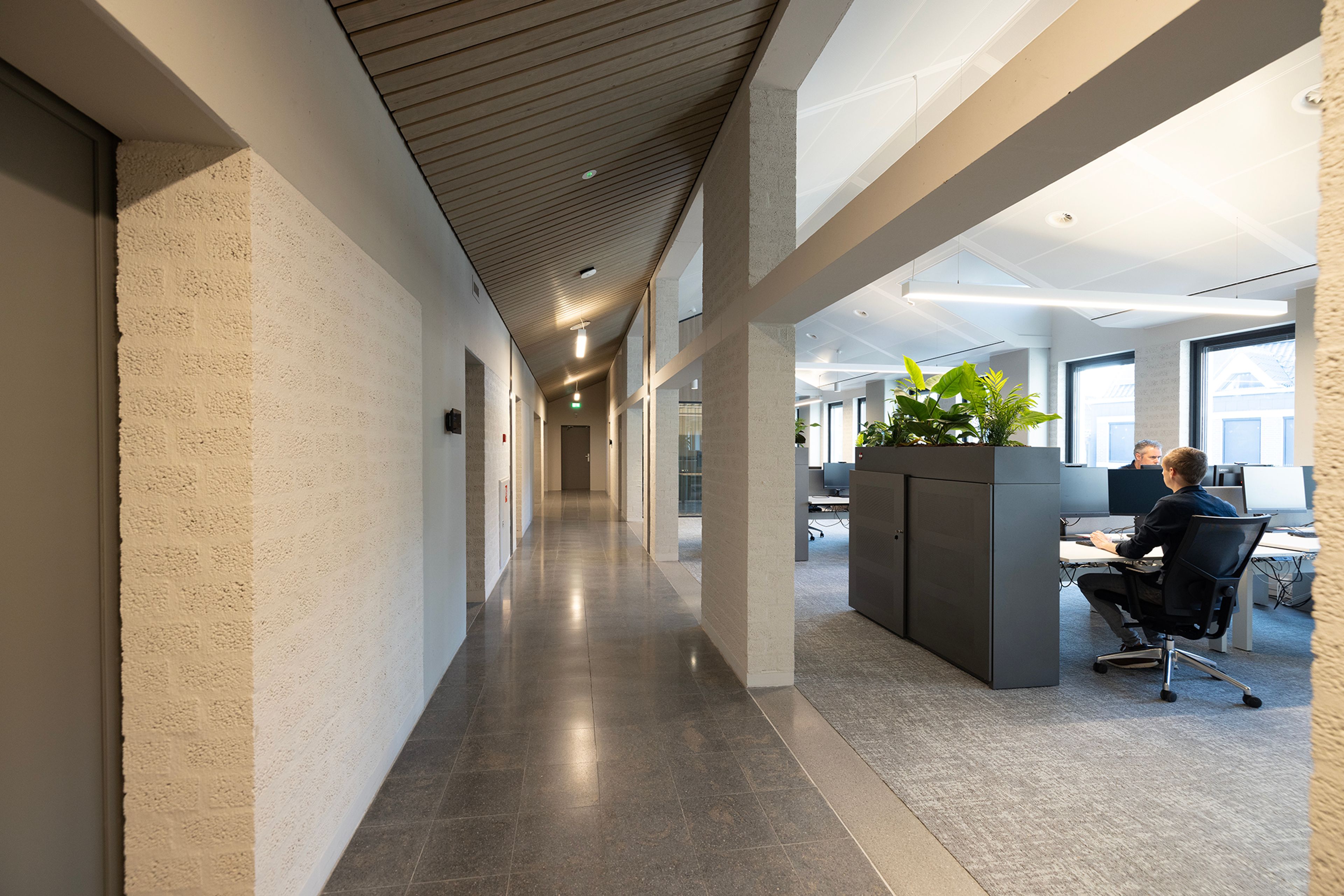 Bossche School corridor Gemeentehuis Deurne