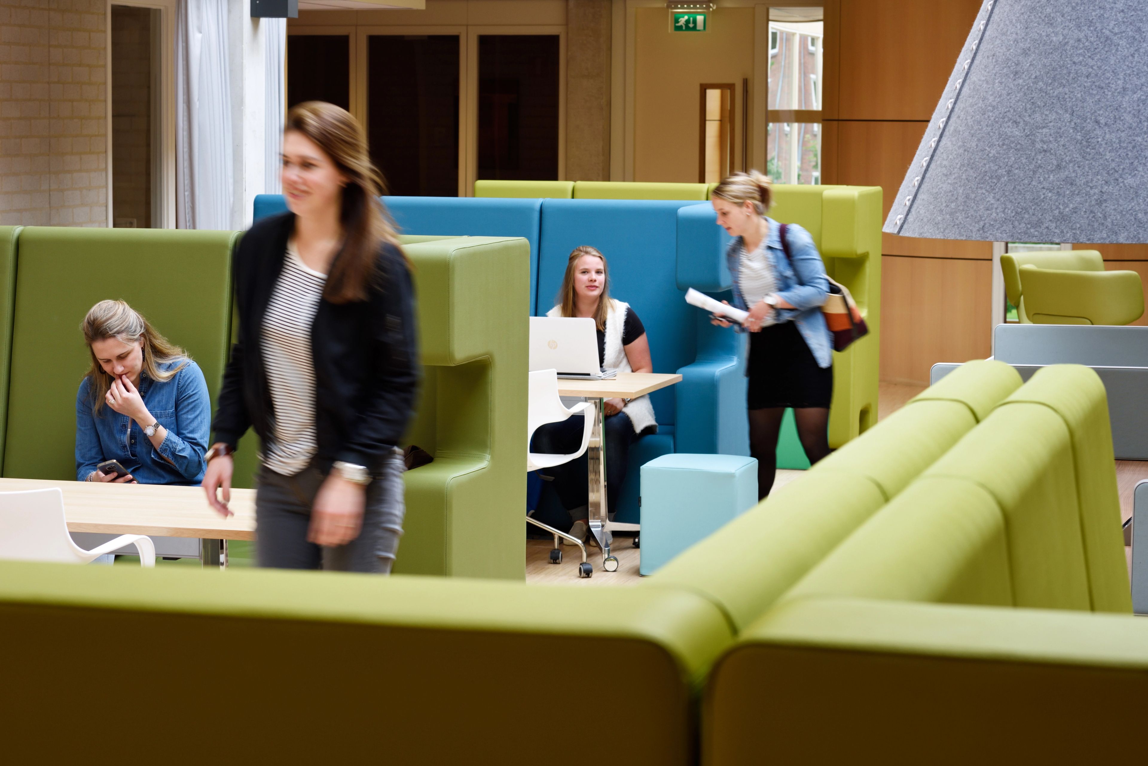 flexibel meubilair aula