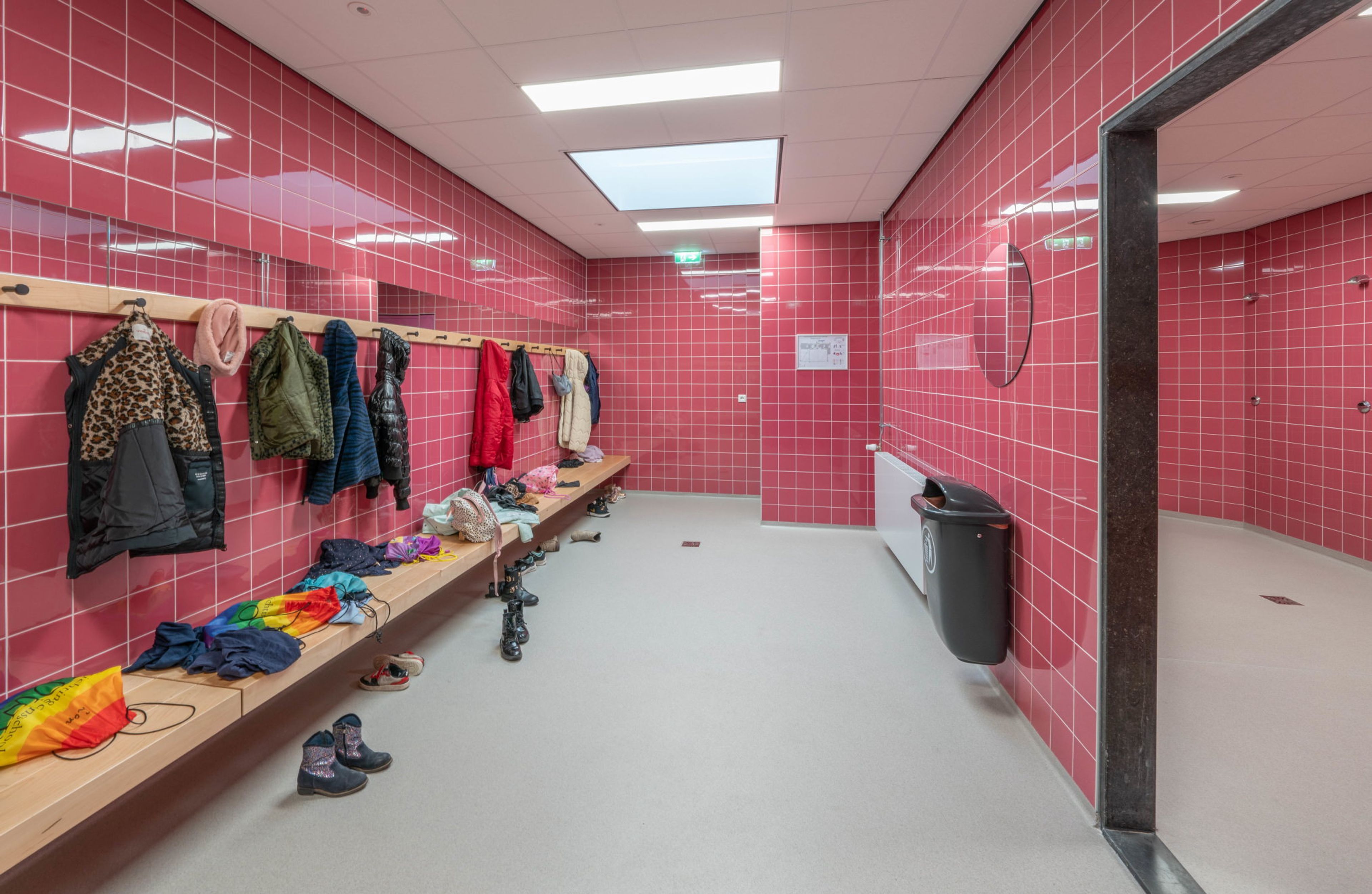 kleedkamer rood