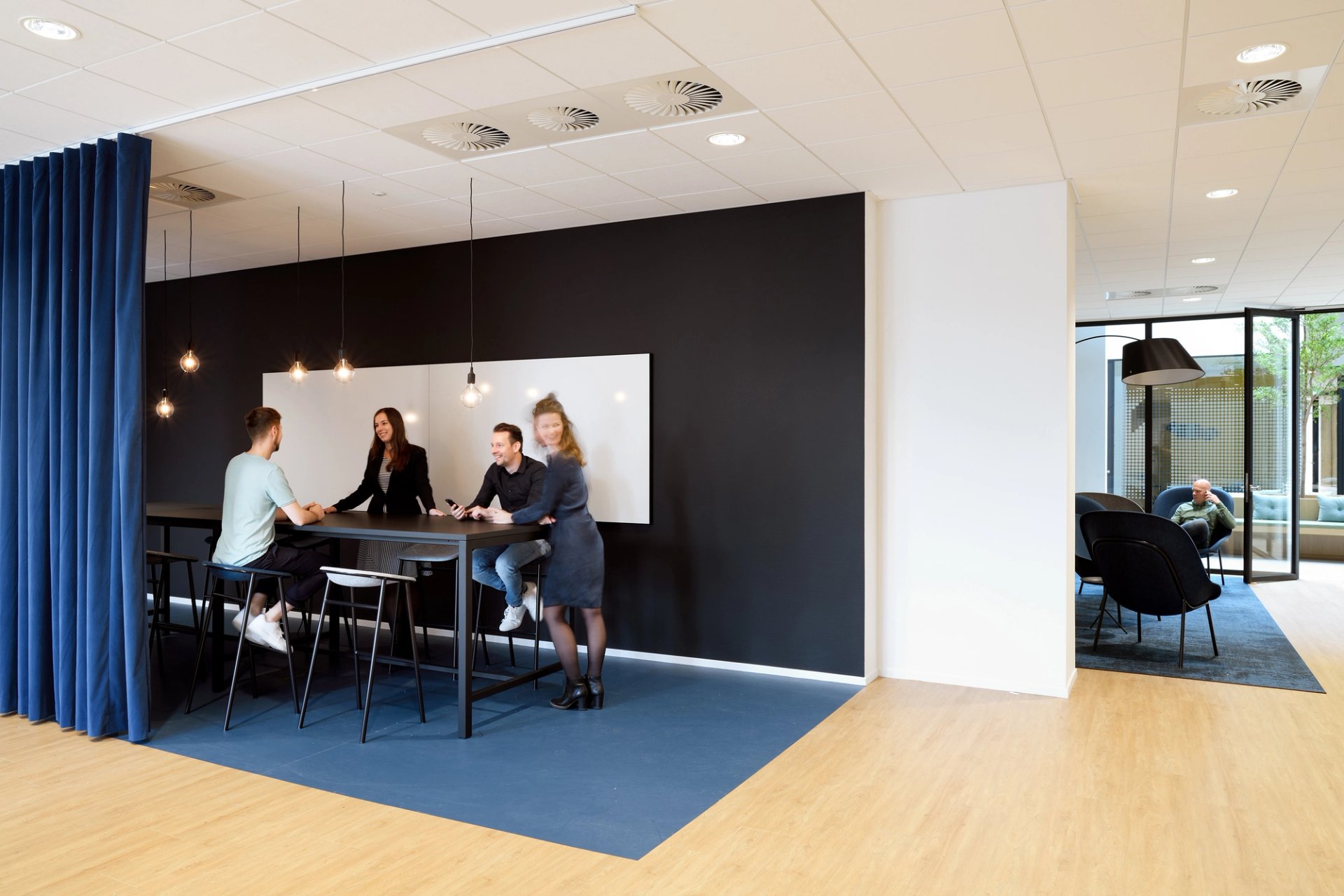 Staand overleg Wooninc.