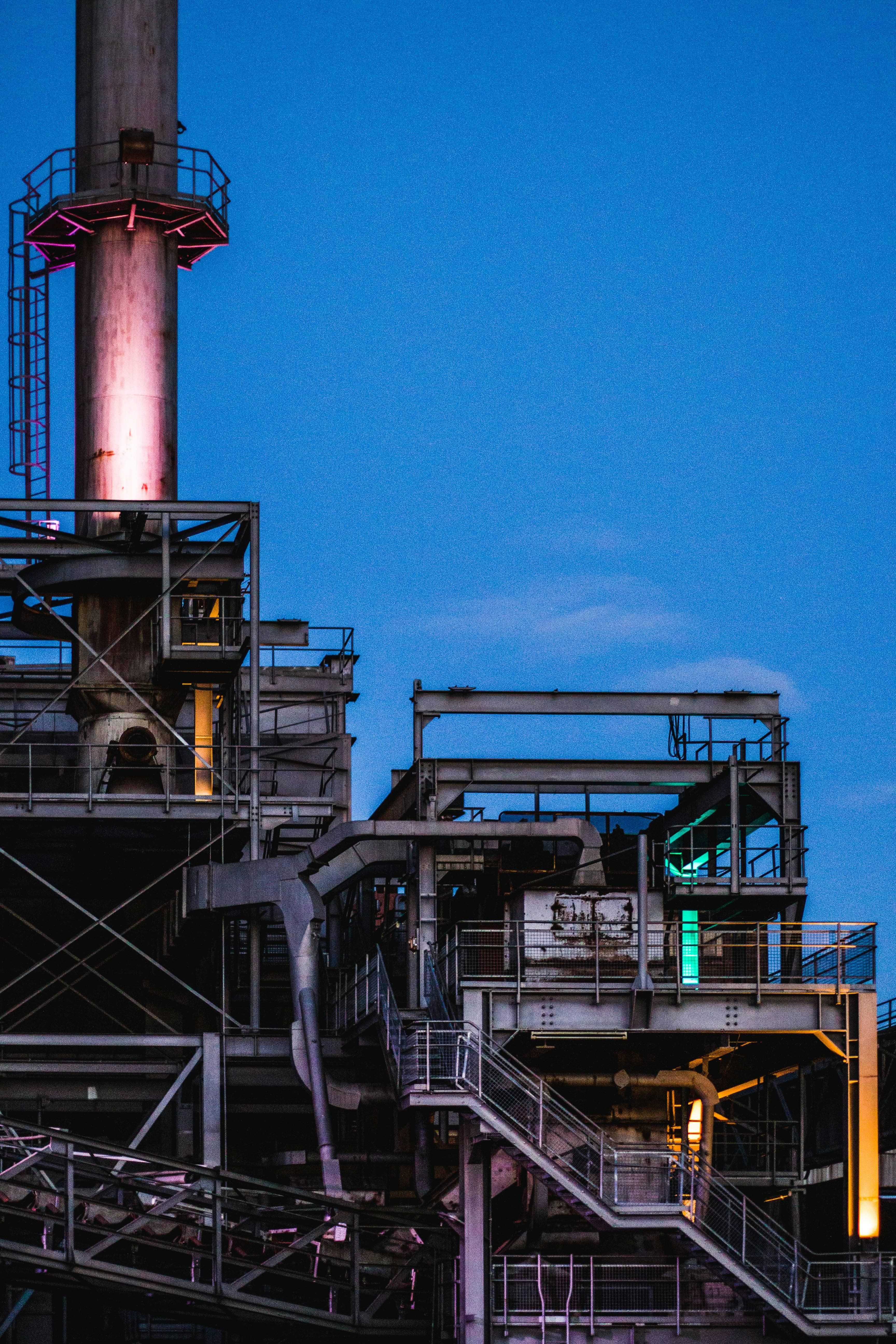 Reduced regulatory compliance risks by 40%, ensuring OSHA and EPA adherence for a global manufacturing firm.
