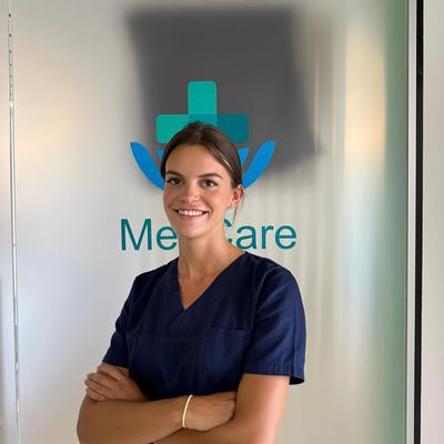 Mme Jade Van der Vekens