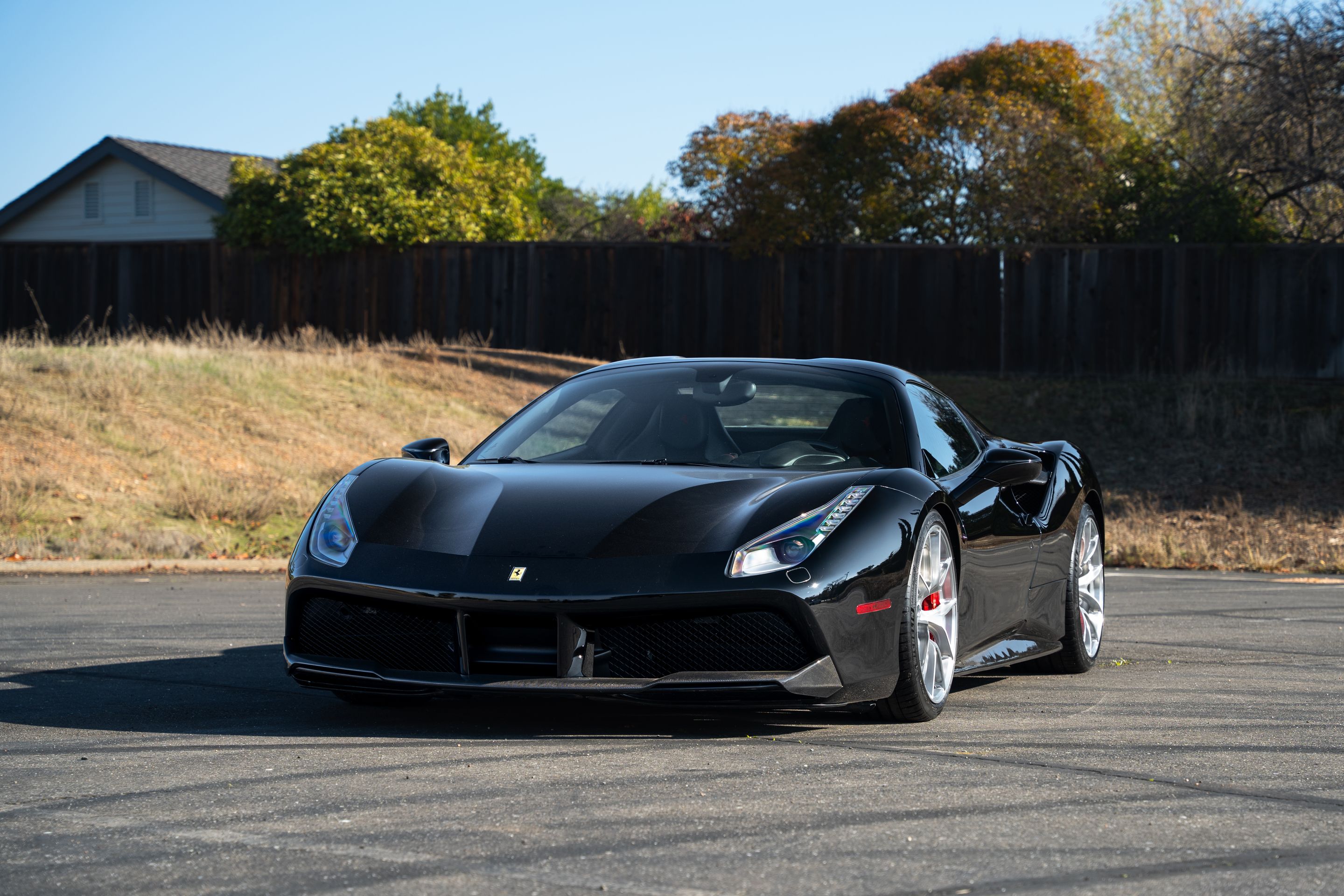 Black Ferrari 488 with 20" VS-5RS Apex wheels in Brushed Clear