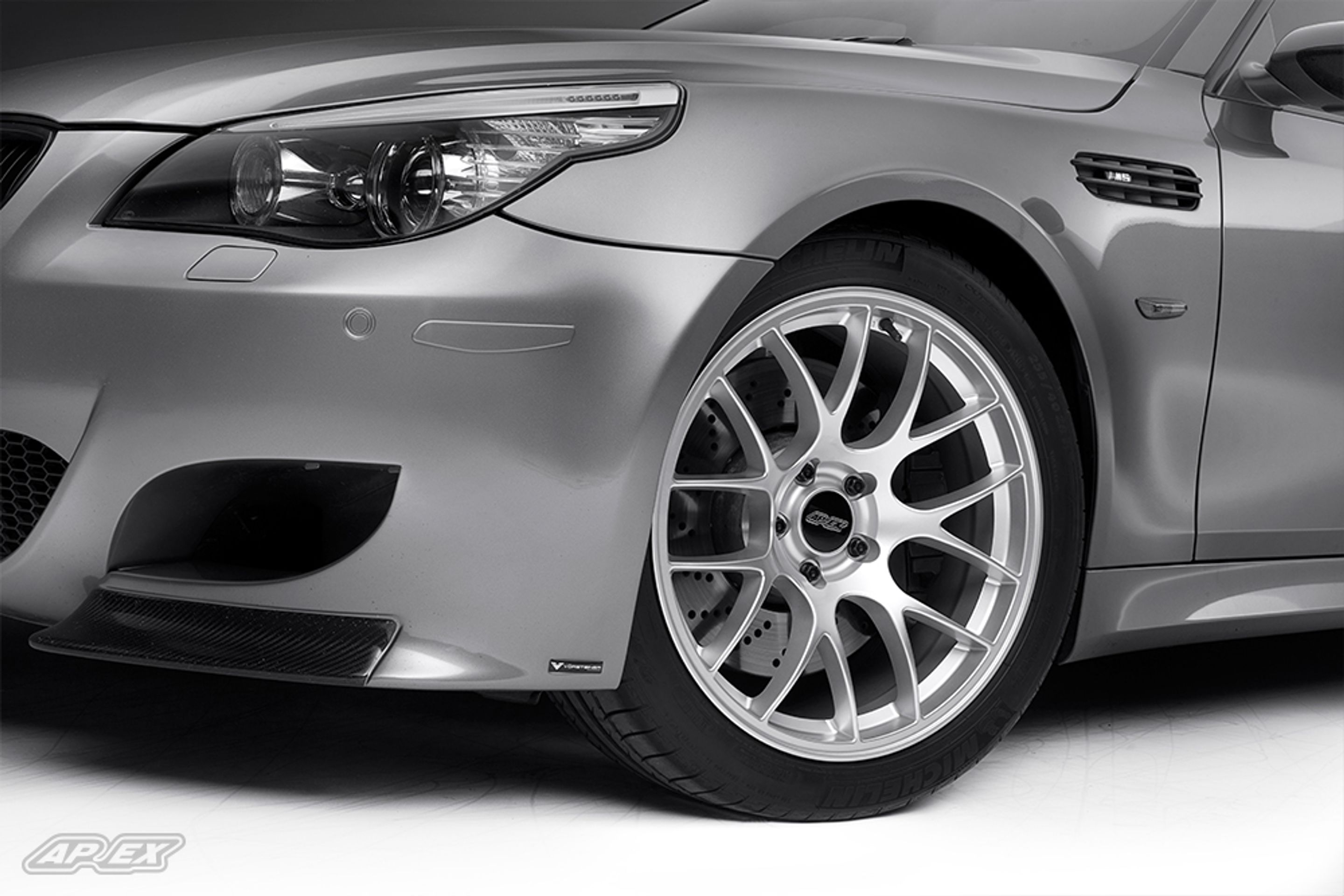 Grey BMW E60 M5 with 19" EC-7 Apex wheels in Race Silver