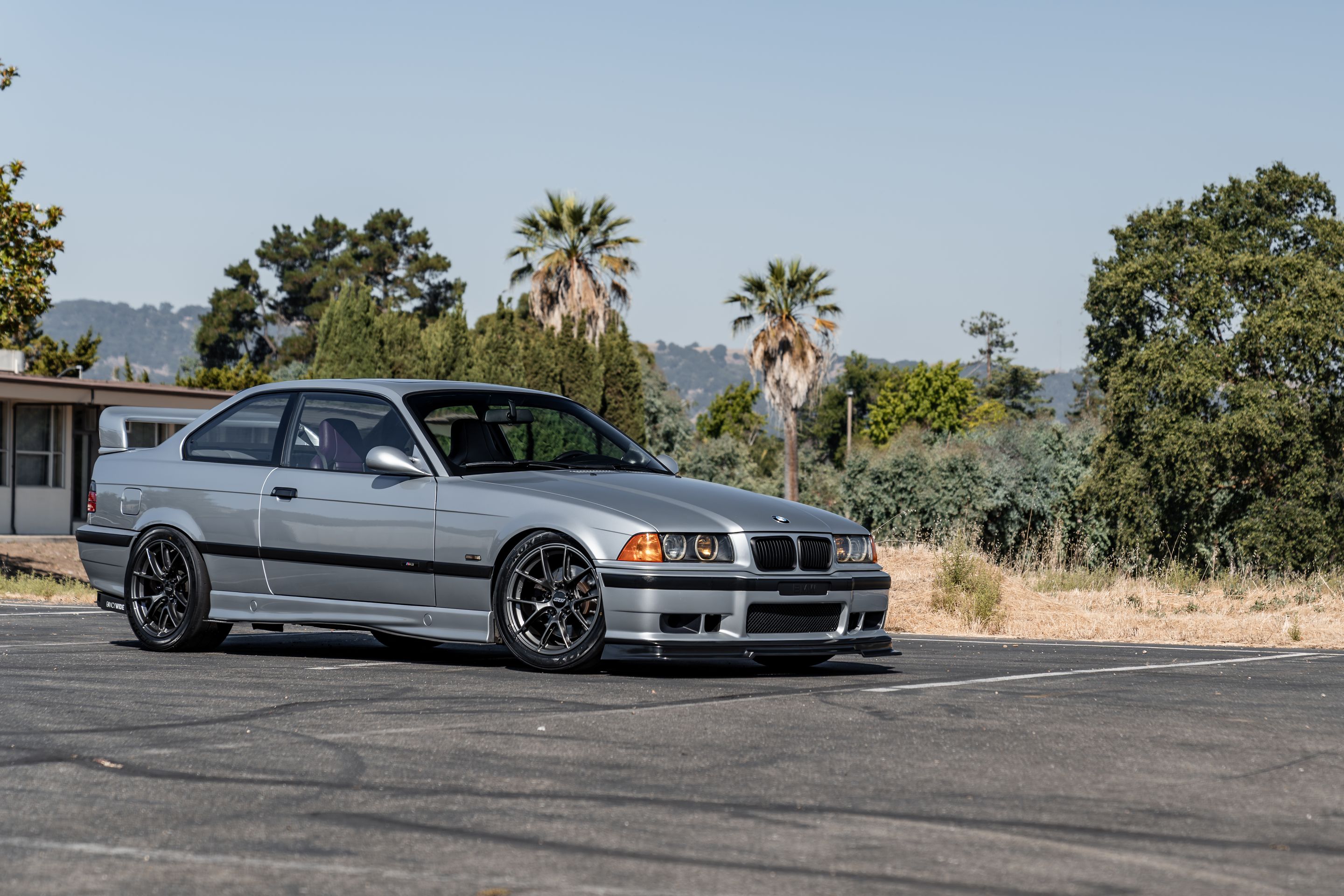 Silver BMW E36 M3 with 17" VS-5RS Apex wheels in Anthracite