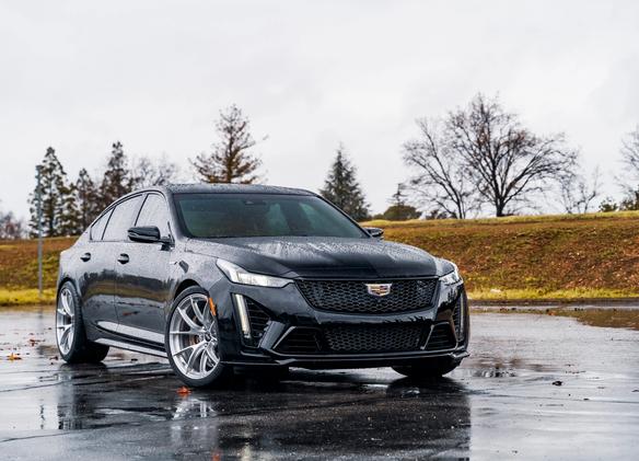 Cadillac CT5-V Blackwing with 20" VS-5RS in Brushed Clear