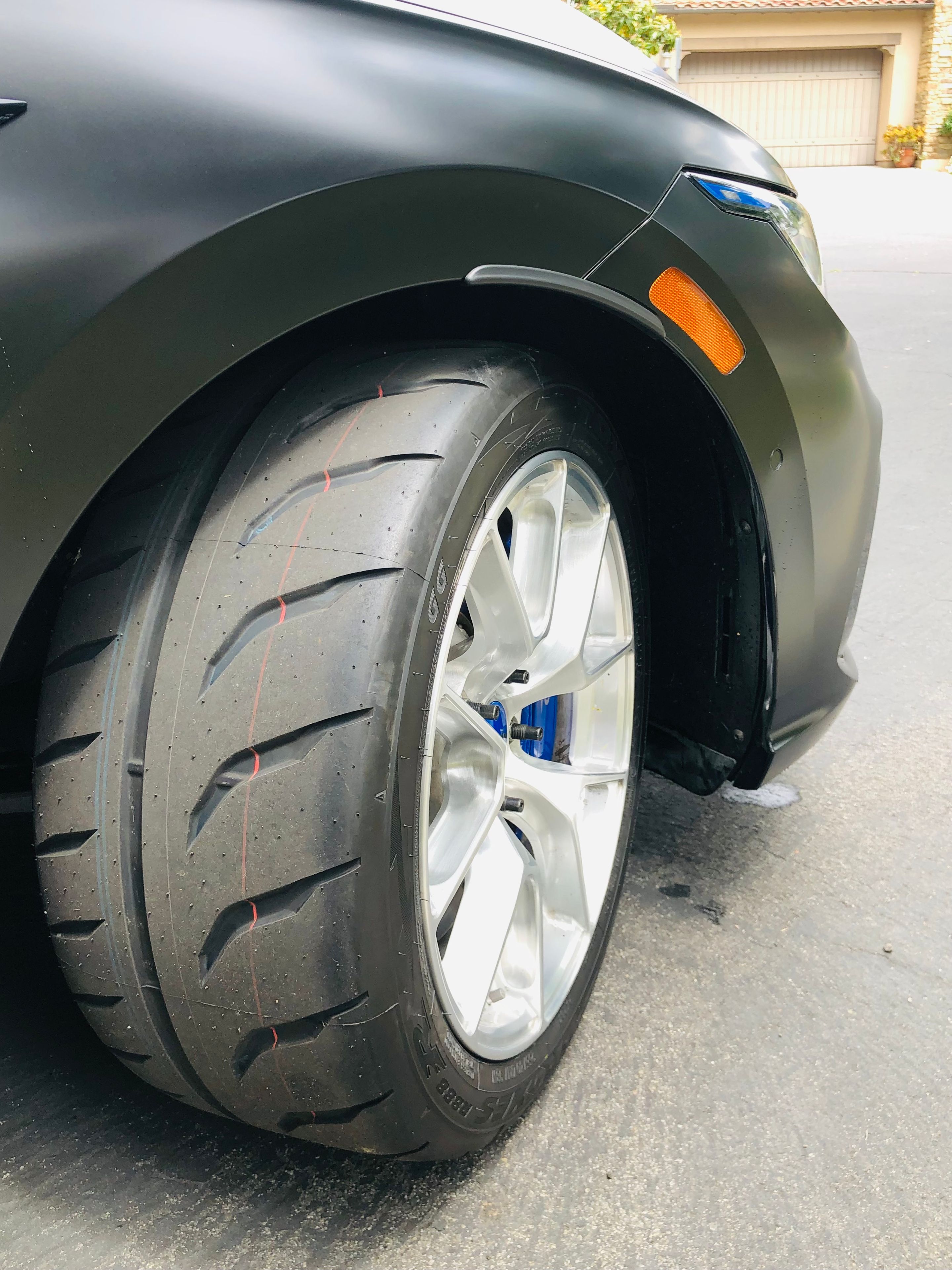 Black VW MK8 Golf R with 17" VS-5RS Apex wheels in Brushed Clear
