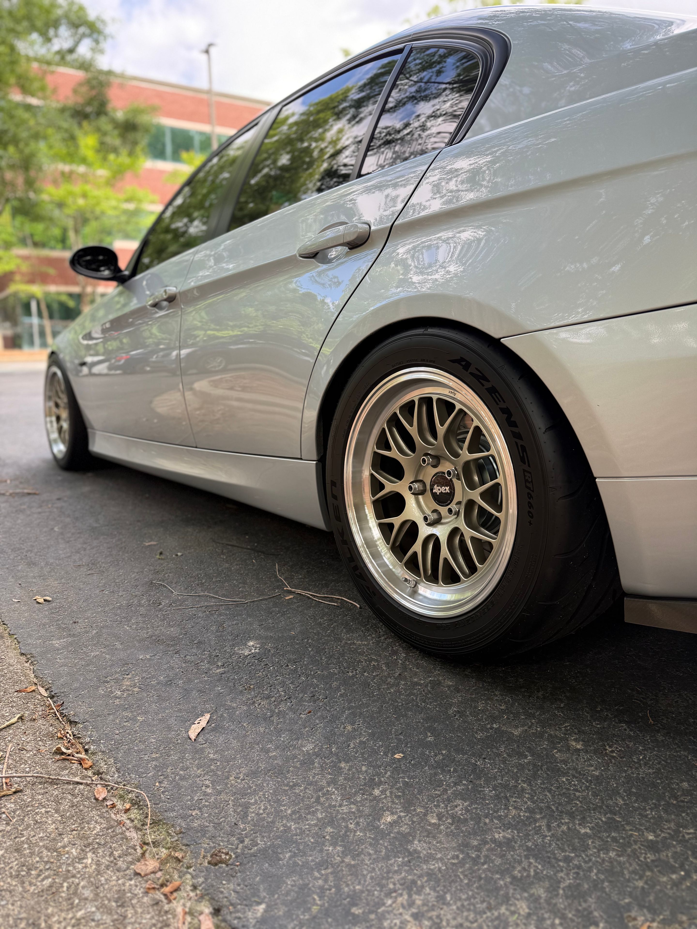 Silver BMW E90 Sedan 3 Series with 17" ML-10RT Apex wheels in Machined Lip Gloss Motorsport Gold