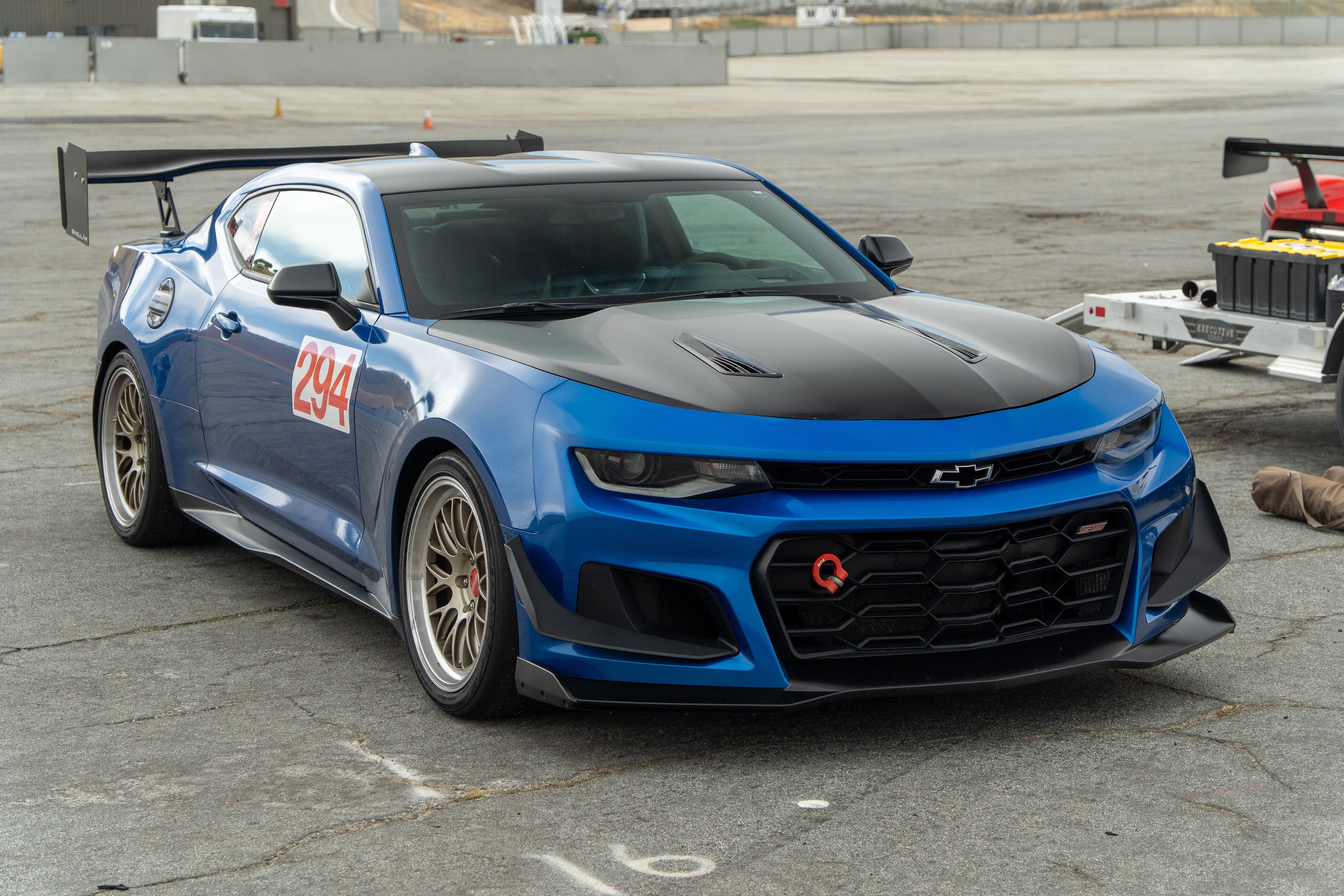 Blue Chevrolet Camaro - ML-10RT in Machined Lip Gloss Motorsport Gold