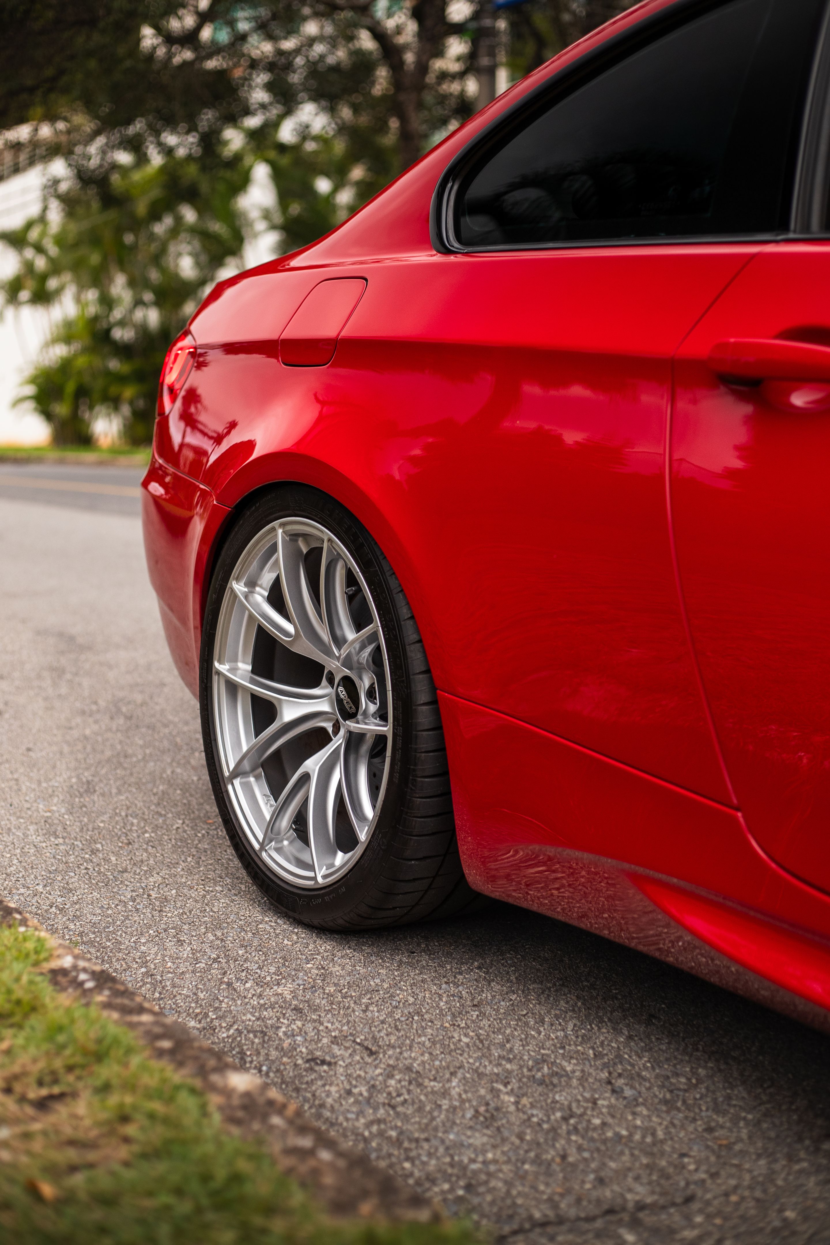 Red BMW E92 Coupe M3 with 19" VS-5RS Apex wheels in Custom Finish