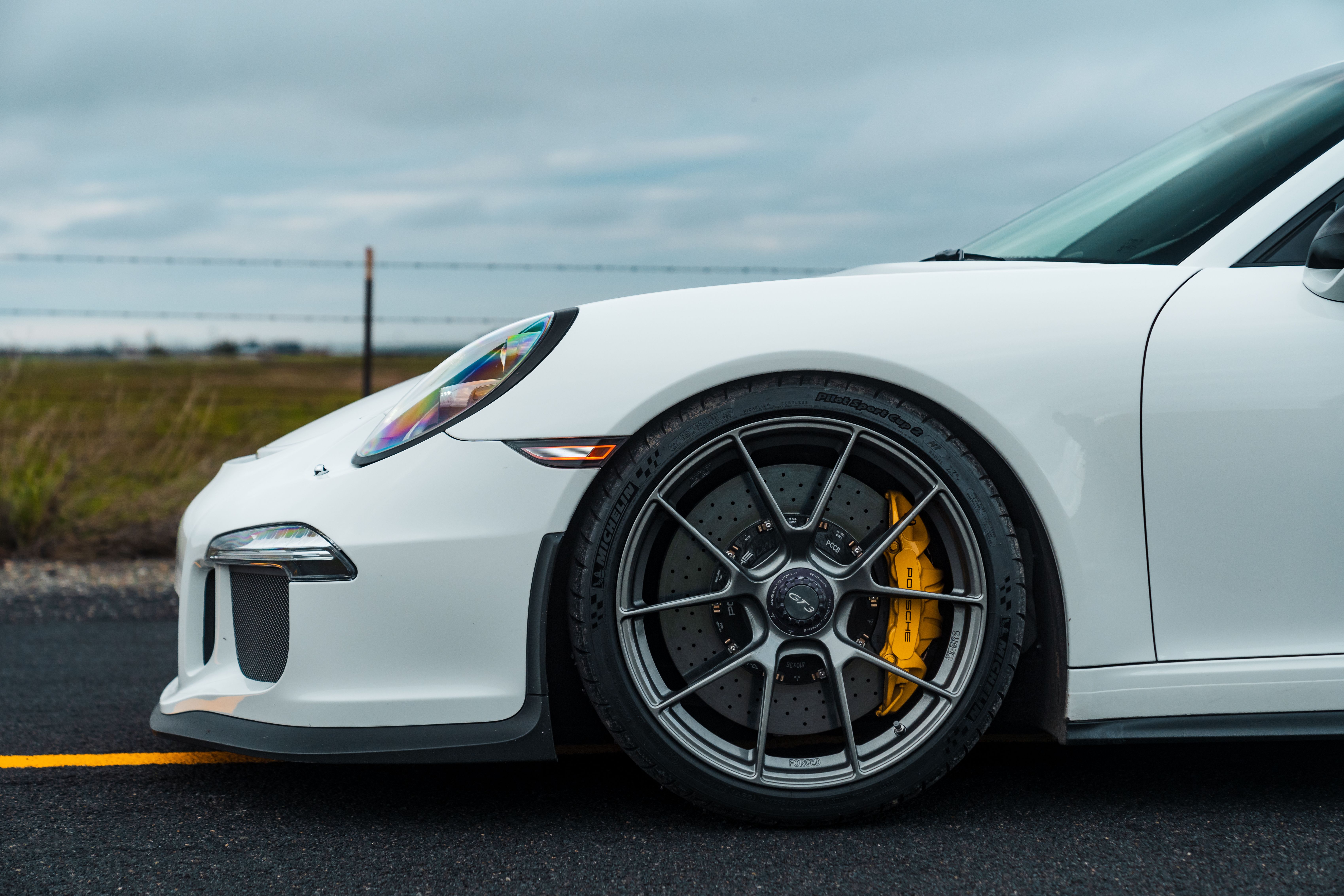 Porsche 911 991.1 GT3 with 20