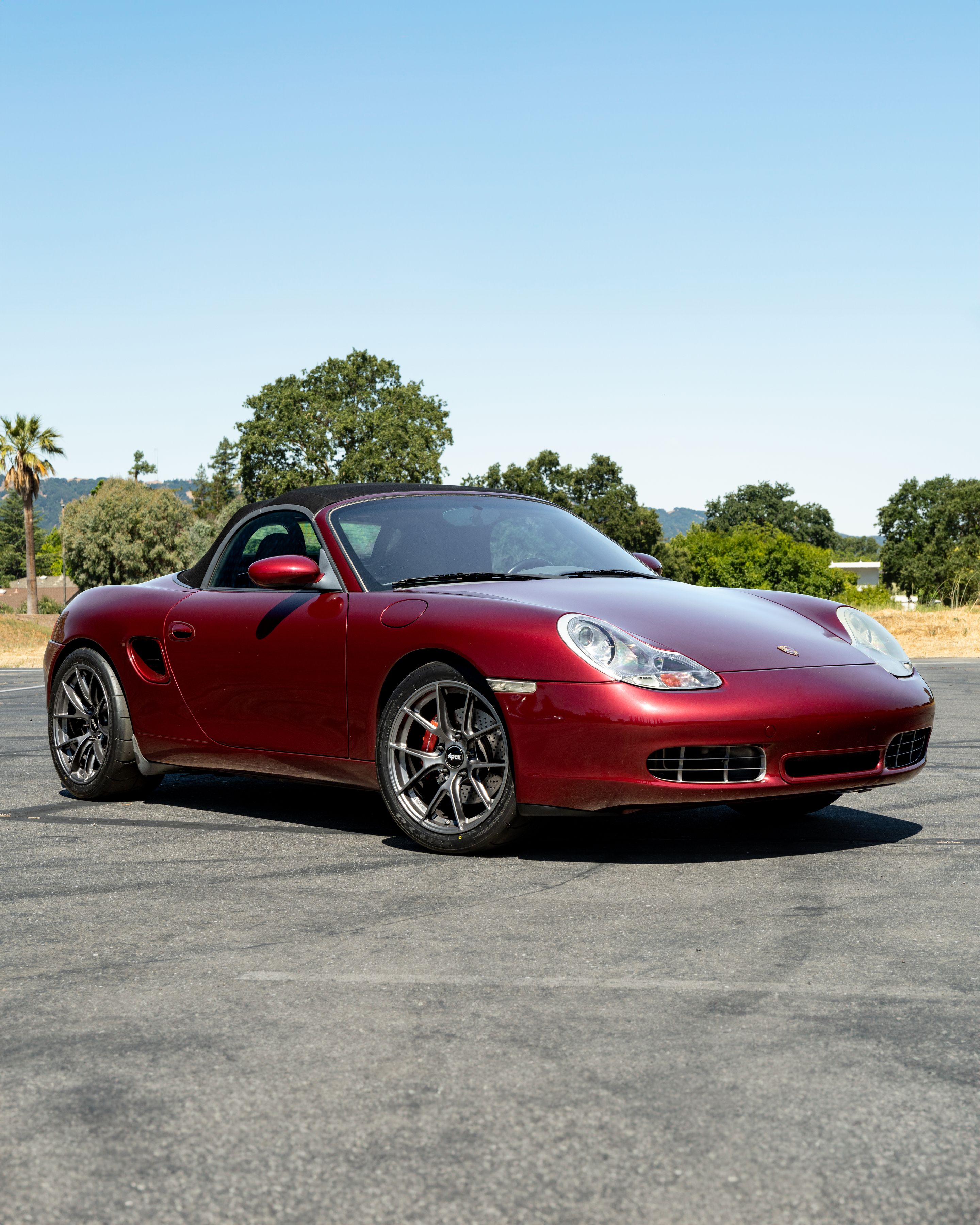 Red Porsche 986 Boxster with 18" VS-5RS Apex wheels in Anthracite