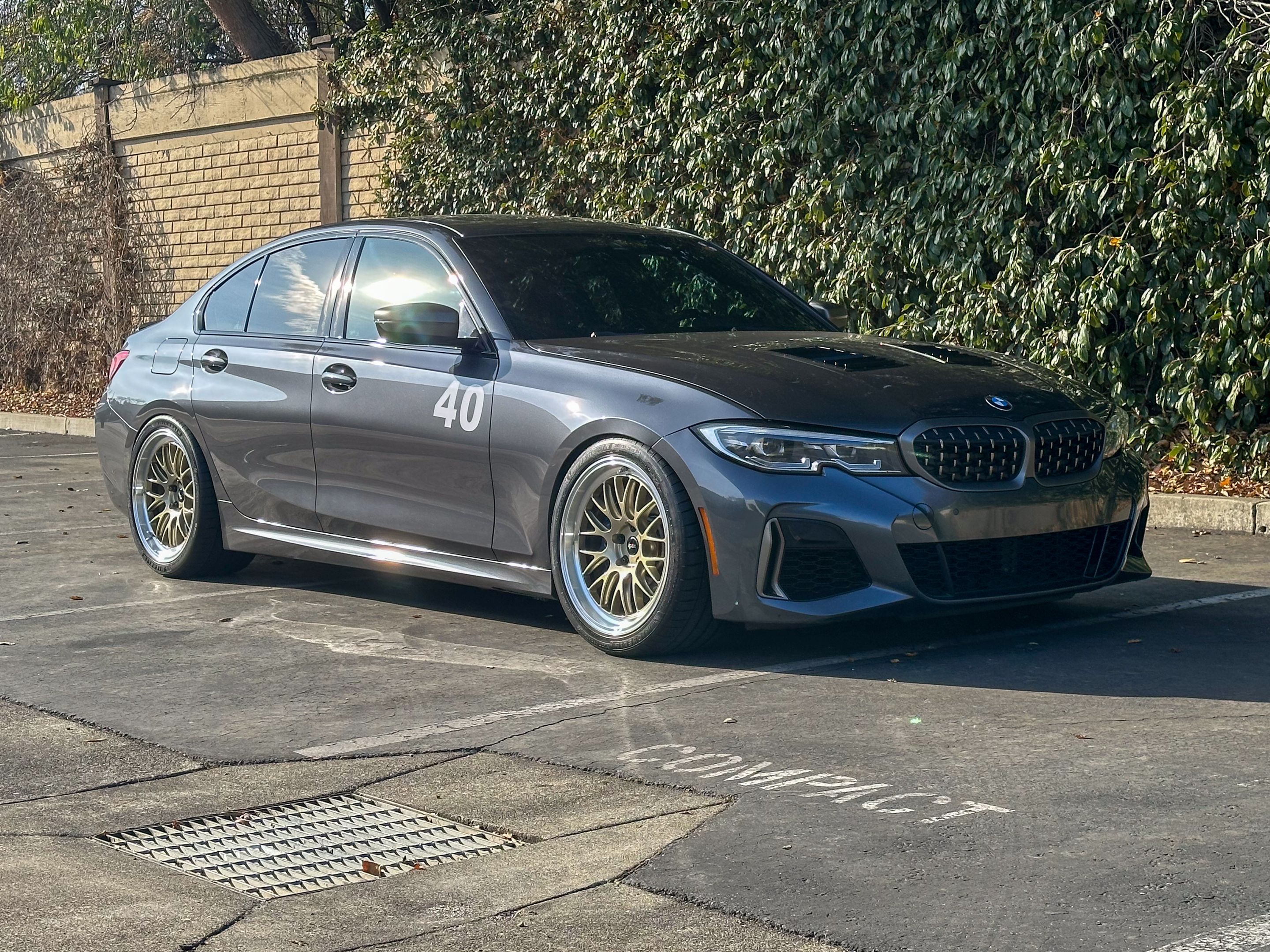 Grey BMW G20 Sedan 3 Series with 19" ML-10RT Apex wheels in Machined Lip Gloss Motorsport Gold