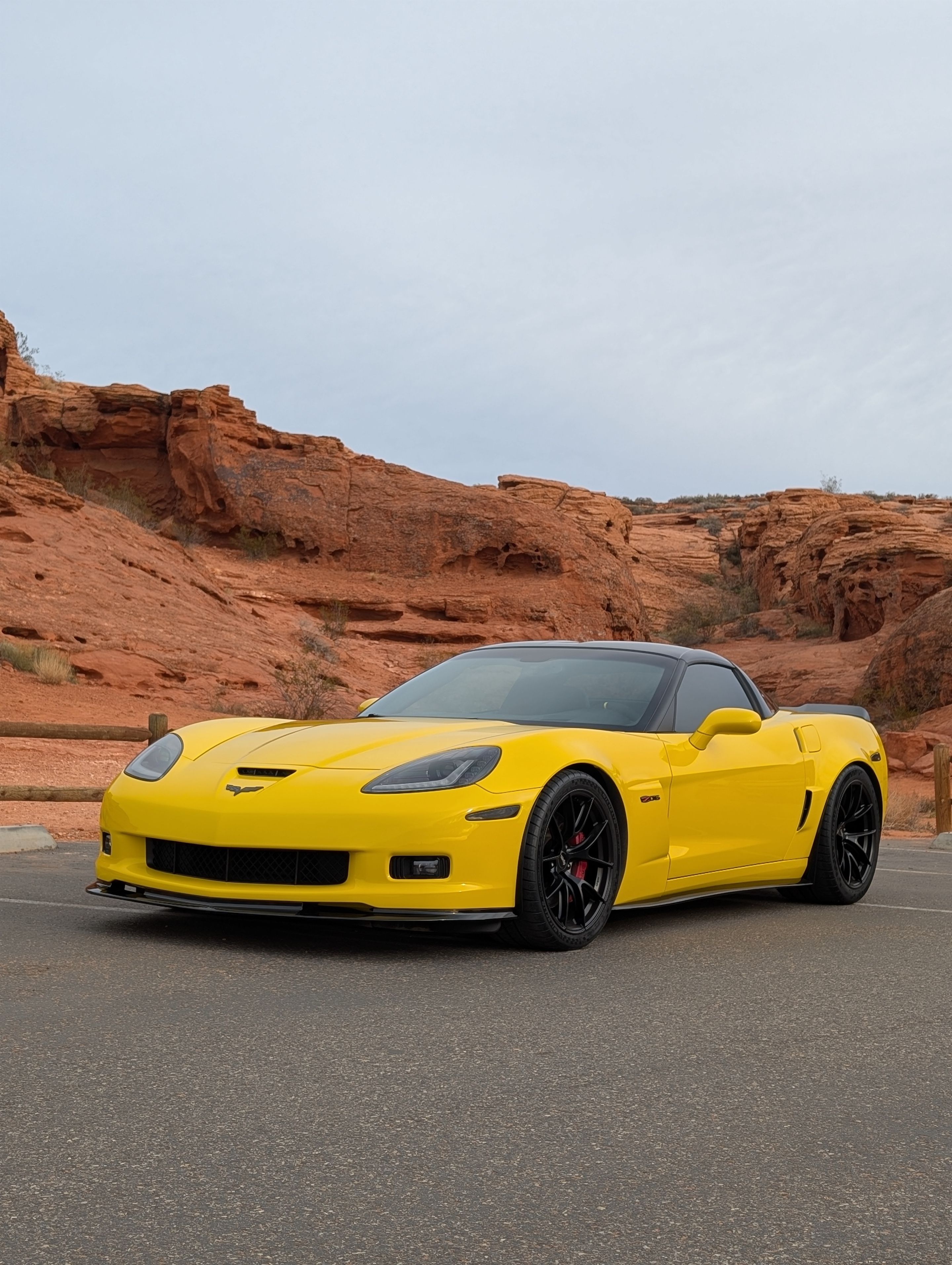 Yellow Chevrolet C6 Corvette Z06 with 19" VS-5RS Apex wheels in Satin Black