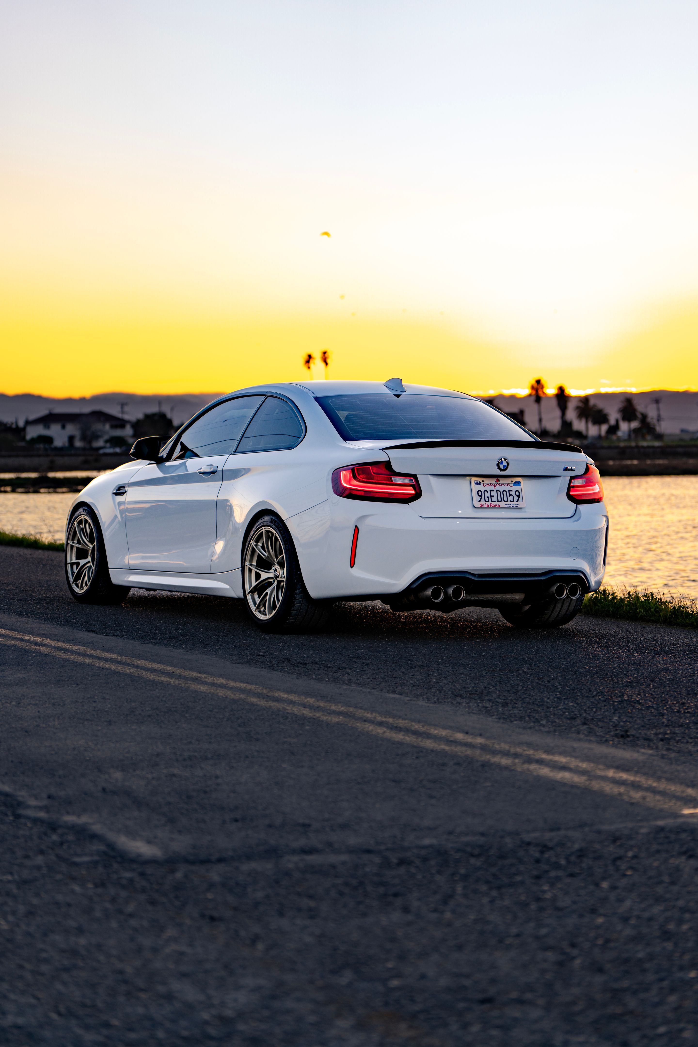 White BMW F87 M2 with 18" VS-5RS Apex wheels in Motorsport Gold