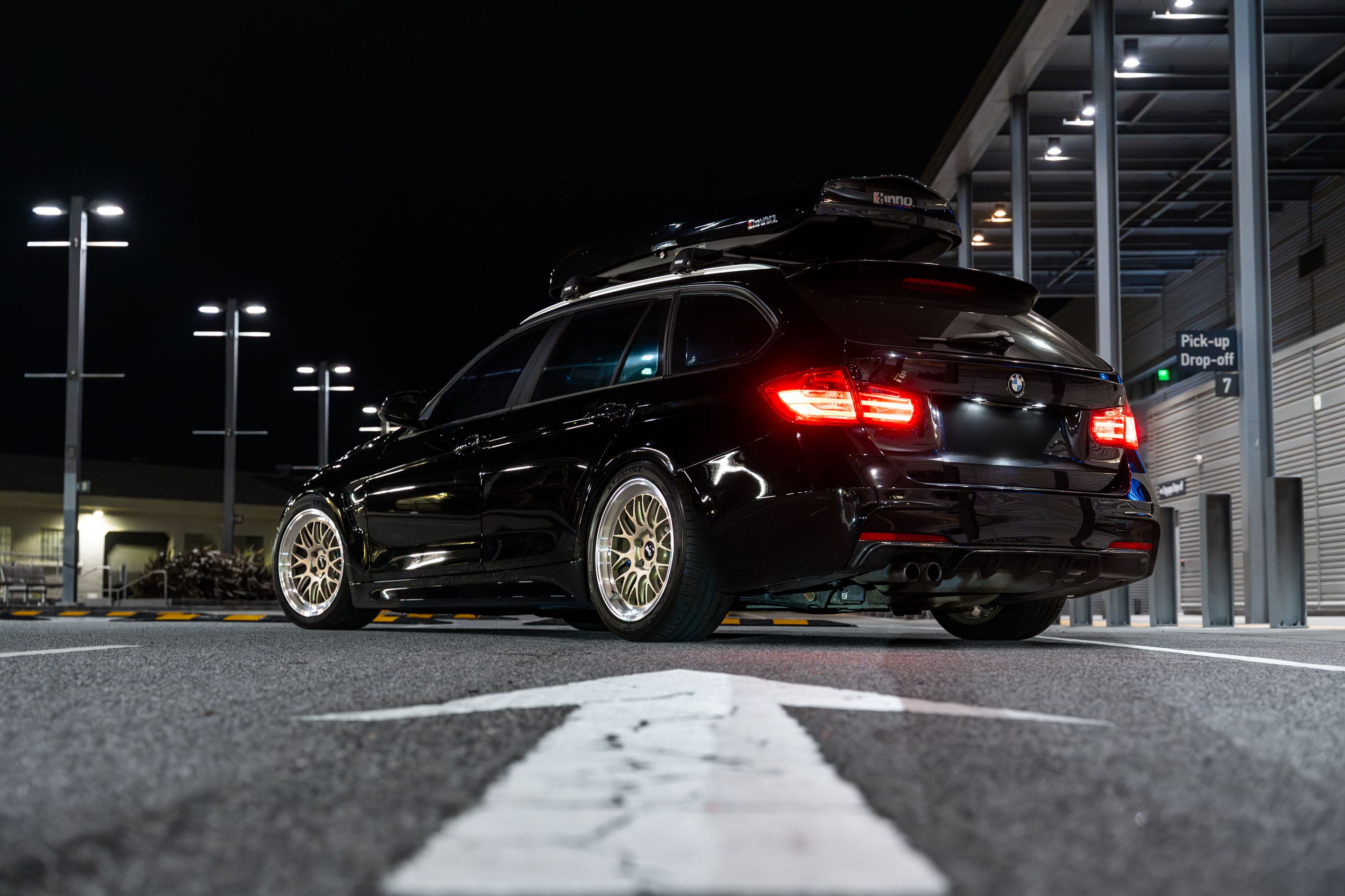Black BMW F31 Wagon 3 Series with 18" ML-10RT Apex wheels in Machined Lip Gloss Motorsport Gold