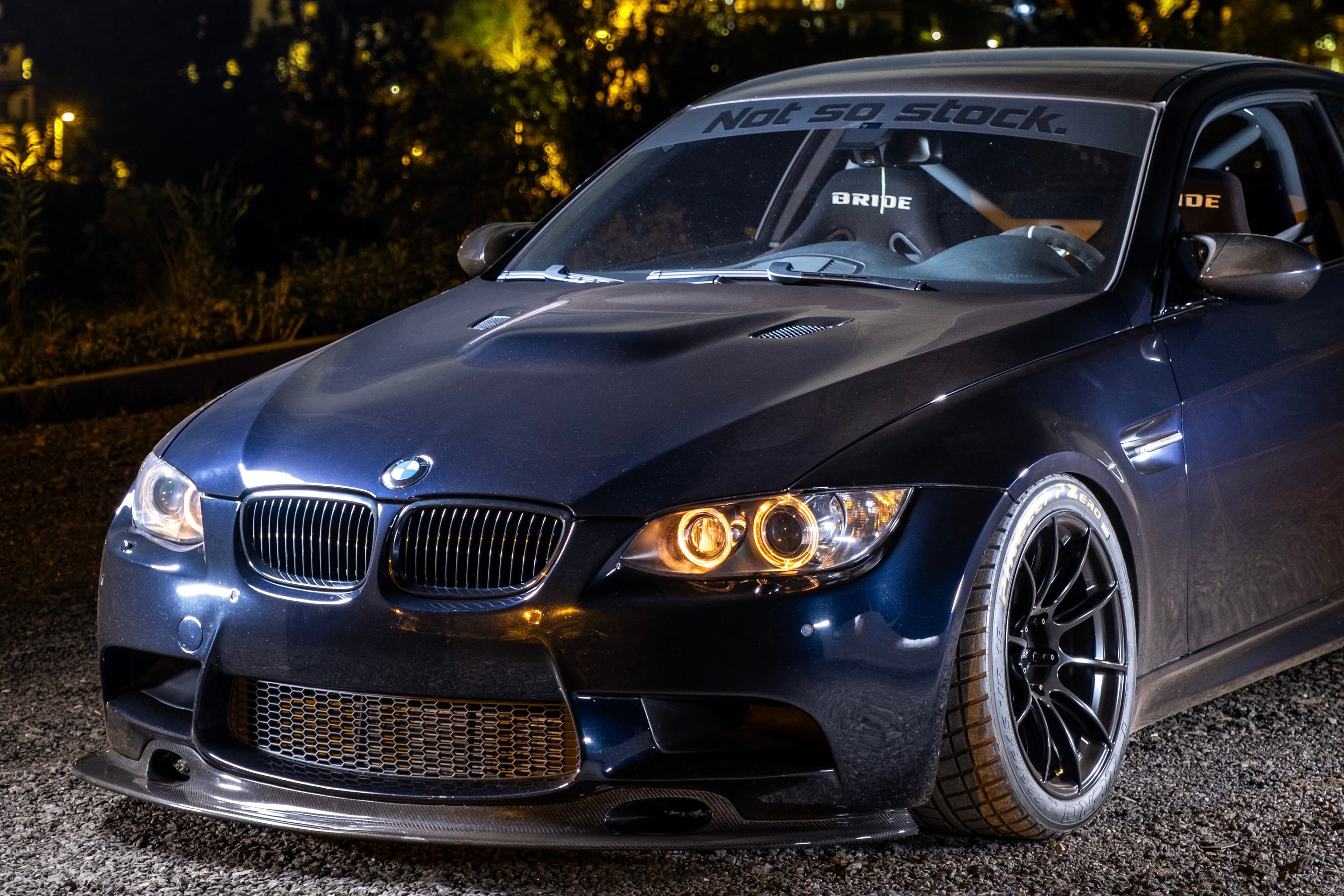 Blue BMW E92 Coupe M3 with 18" SM-10RS Apex wheels in Satin Black