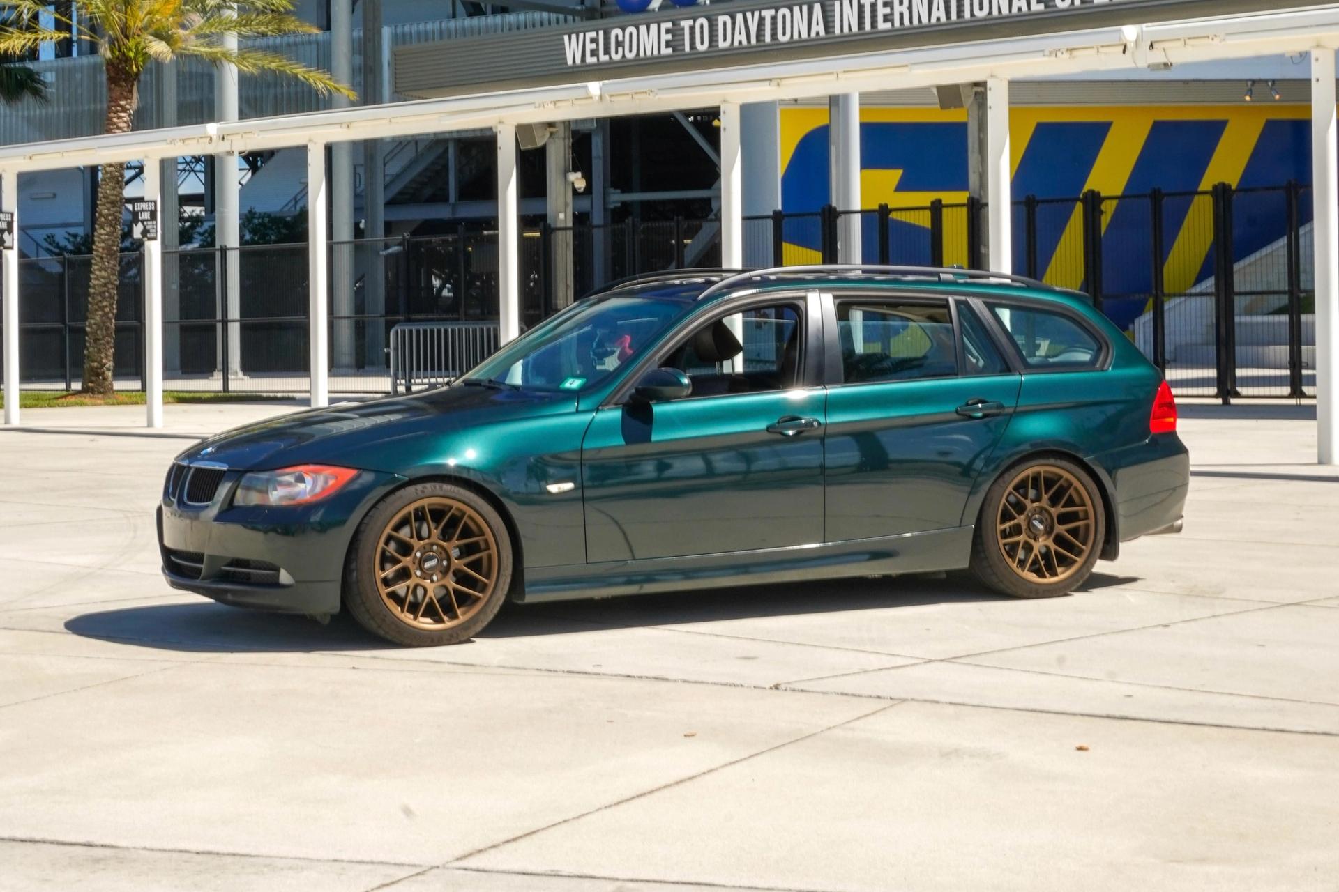 BMW E91 Wagon 3 Series with 18" ARC-8 in Satin Bronze