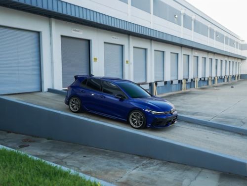 Blue VW Golf R - VS-5RS in Motorsport Gold