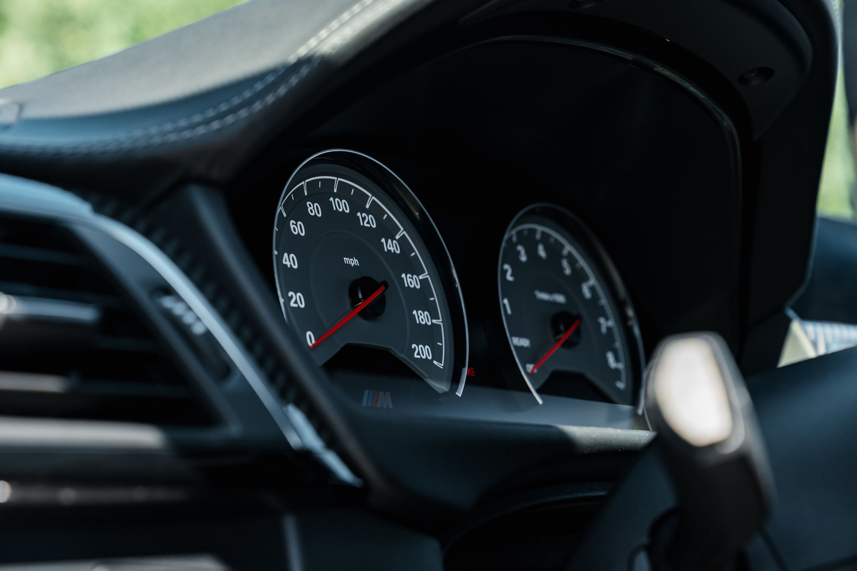 Red BMW F82 Coupe M4 with 19" VS-5RS Apex wheels in Anthracite