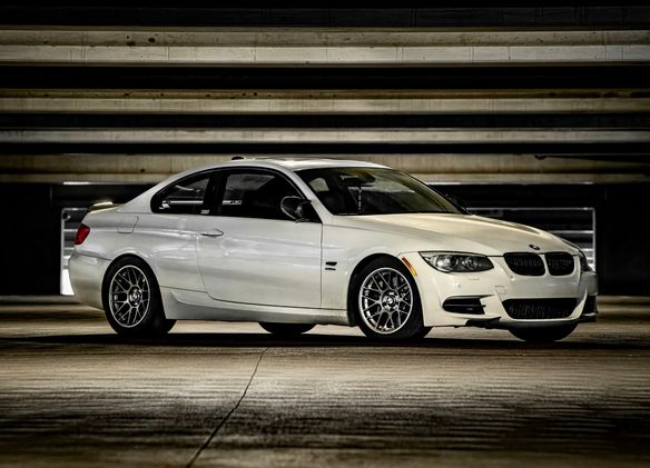 BMW E92 Coupe 3 Series with 17" ARC-8 in Hyper Black