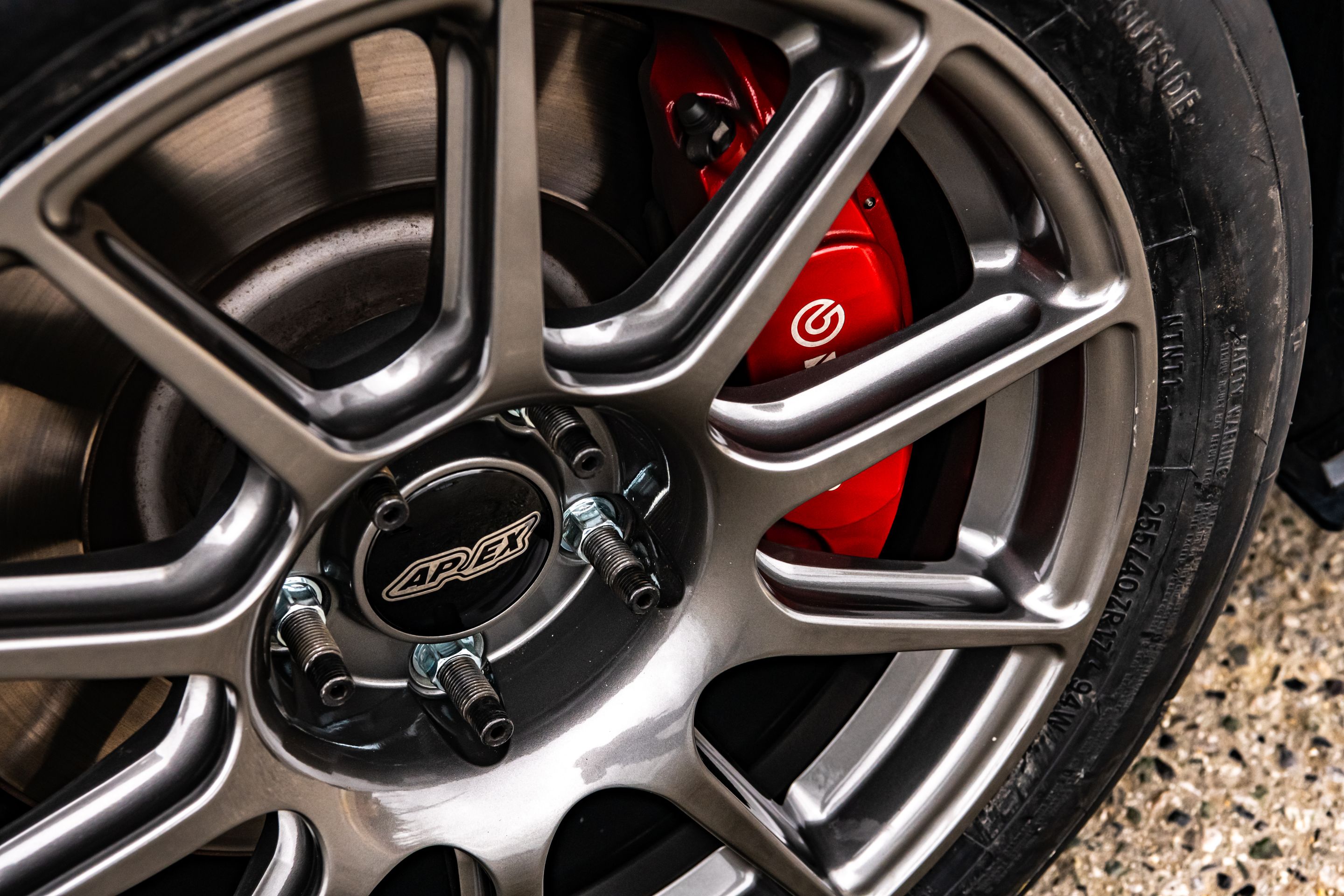 Blue VW MK7 GTI with 17" SM-10 Apex wheels in Anthracite