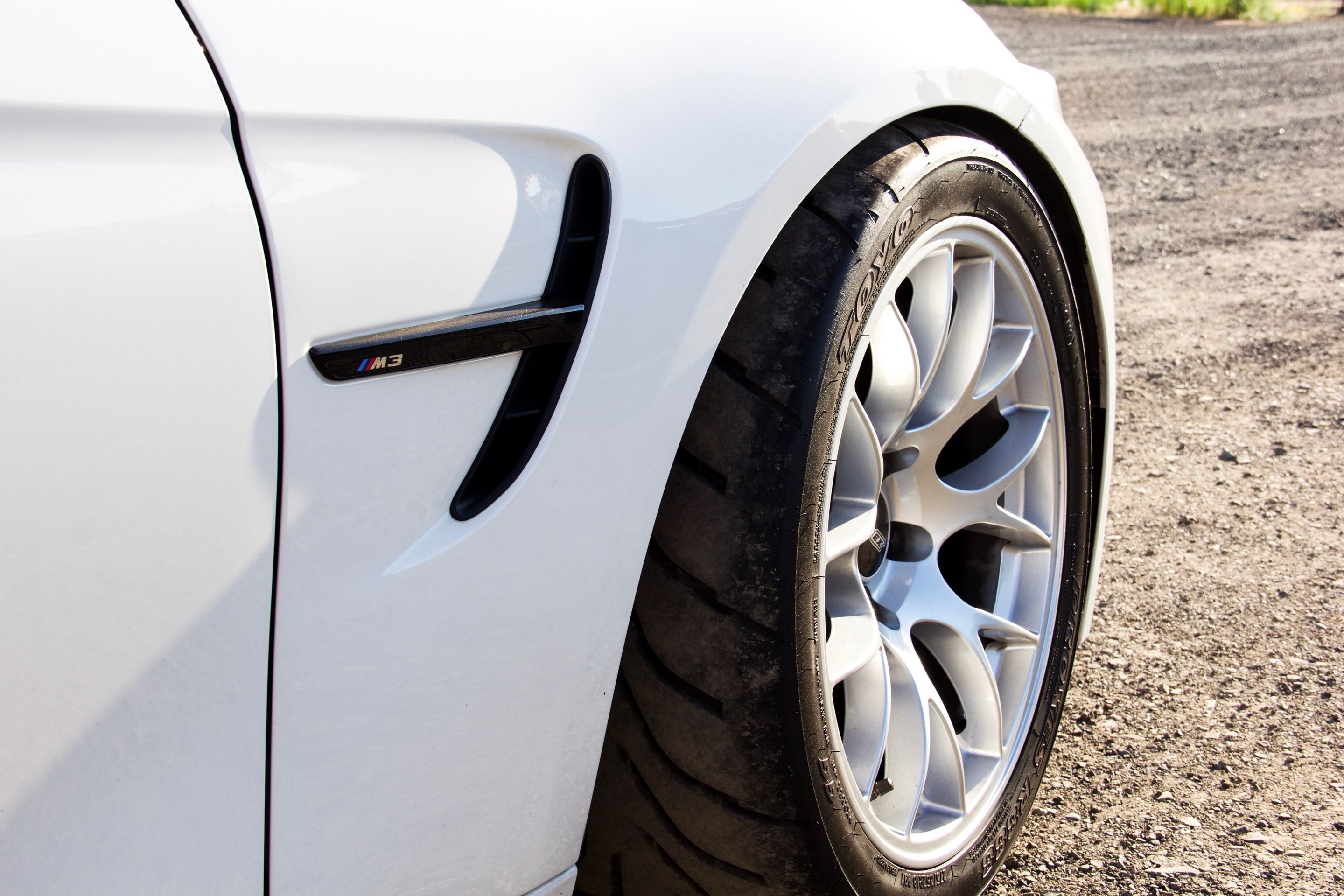 White BMW F80 M3 with 18" EC-7 Apex wheels in Race Silver