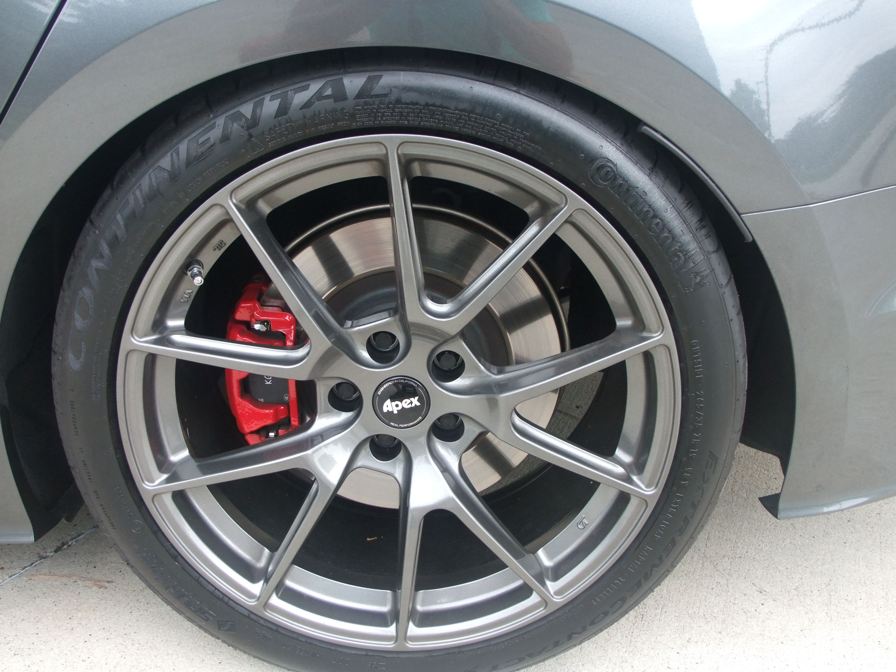 Grey Audi B9 S5 with 19" VS-5 Apex wheels in Anthracite