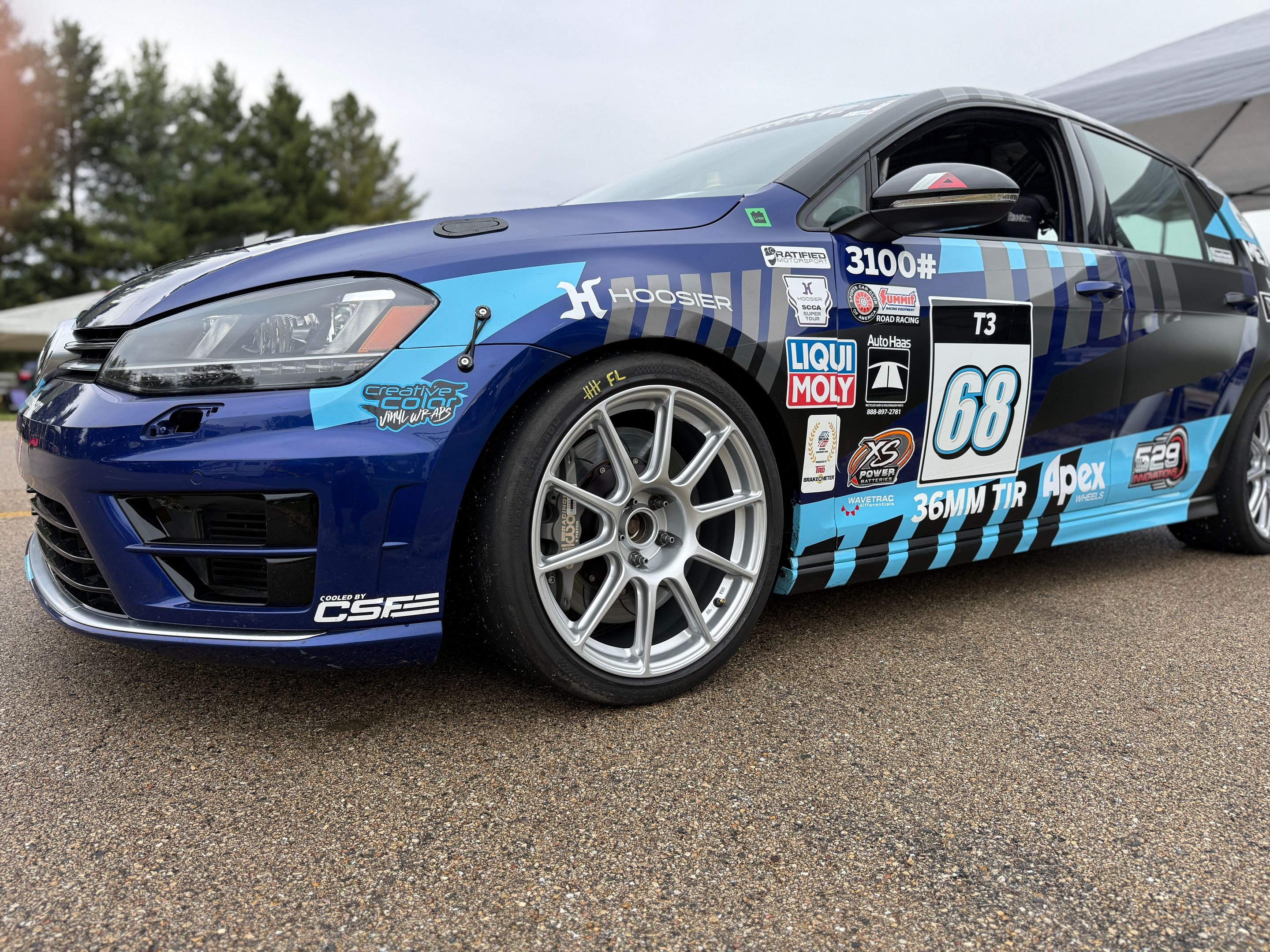 Race Livery VW MK7 Golf R with 18" SM-10 Apex wheels in Race Silver