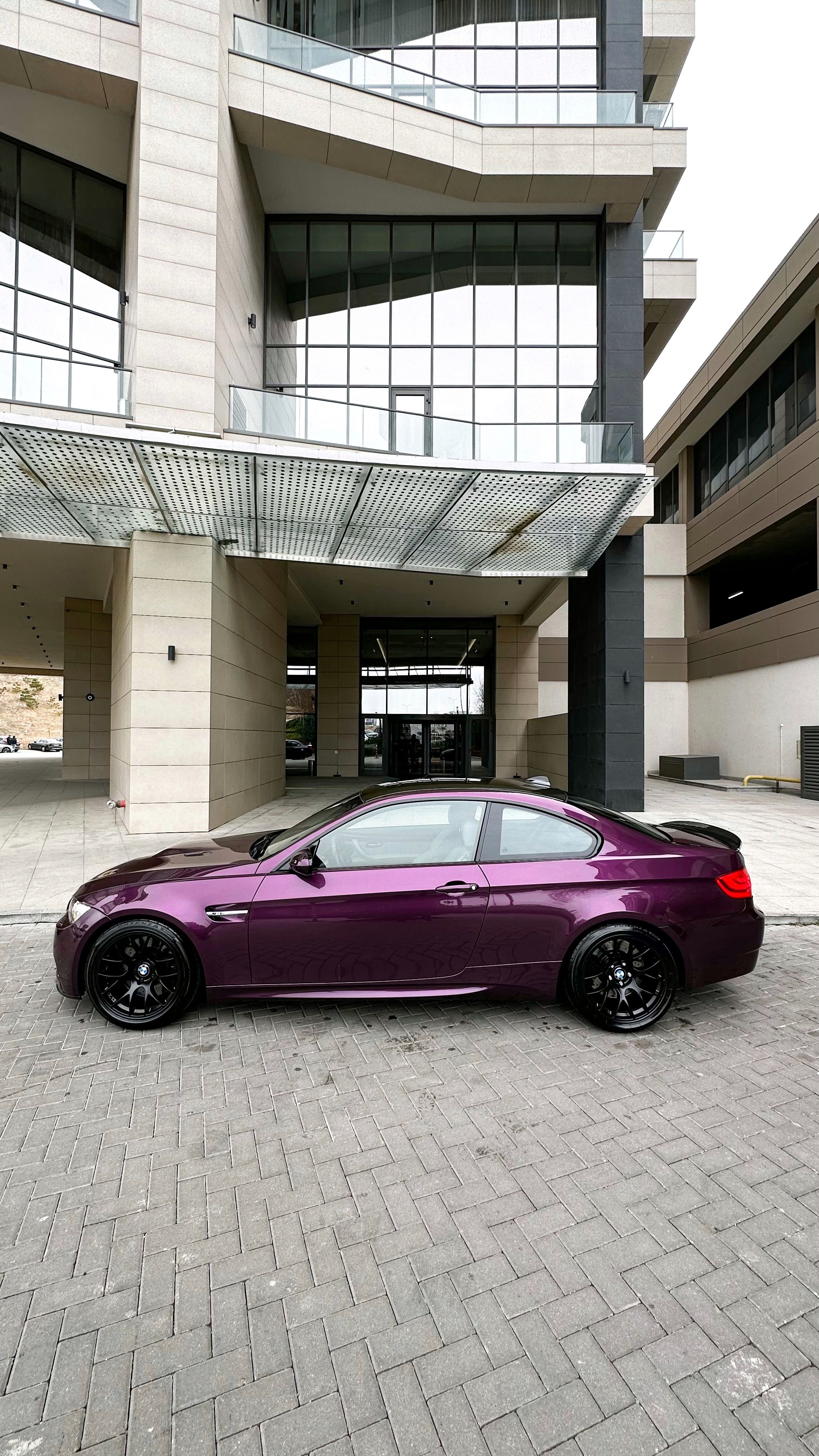 Purple BMW E92 Coupe M3 with 18" EC-7 Apex wheels in Satin Black