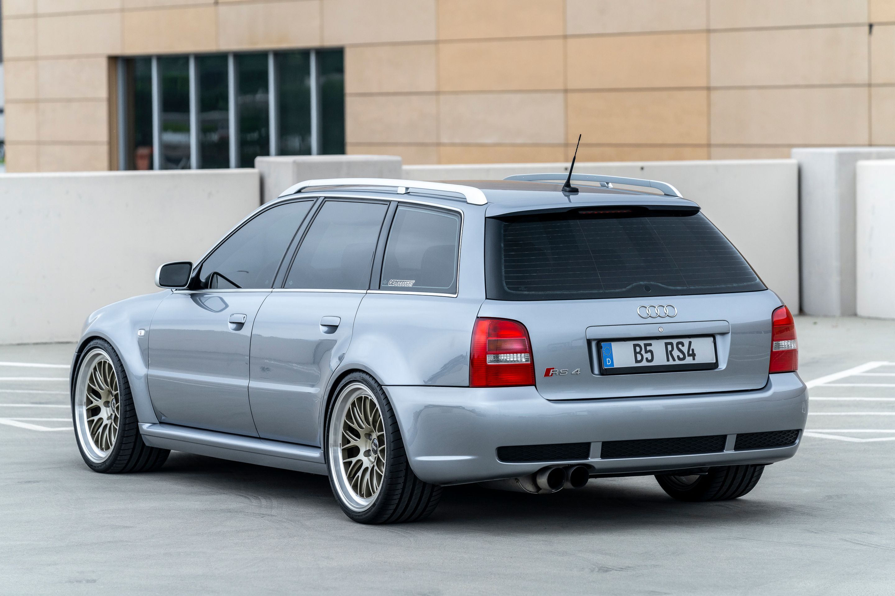 Silver Audi B5 RS 4 Avant/Wagon with 19" ML-10RT Apex wheels in Machined Lip Gloss Motorsport Gold