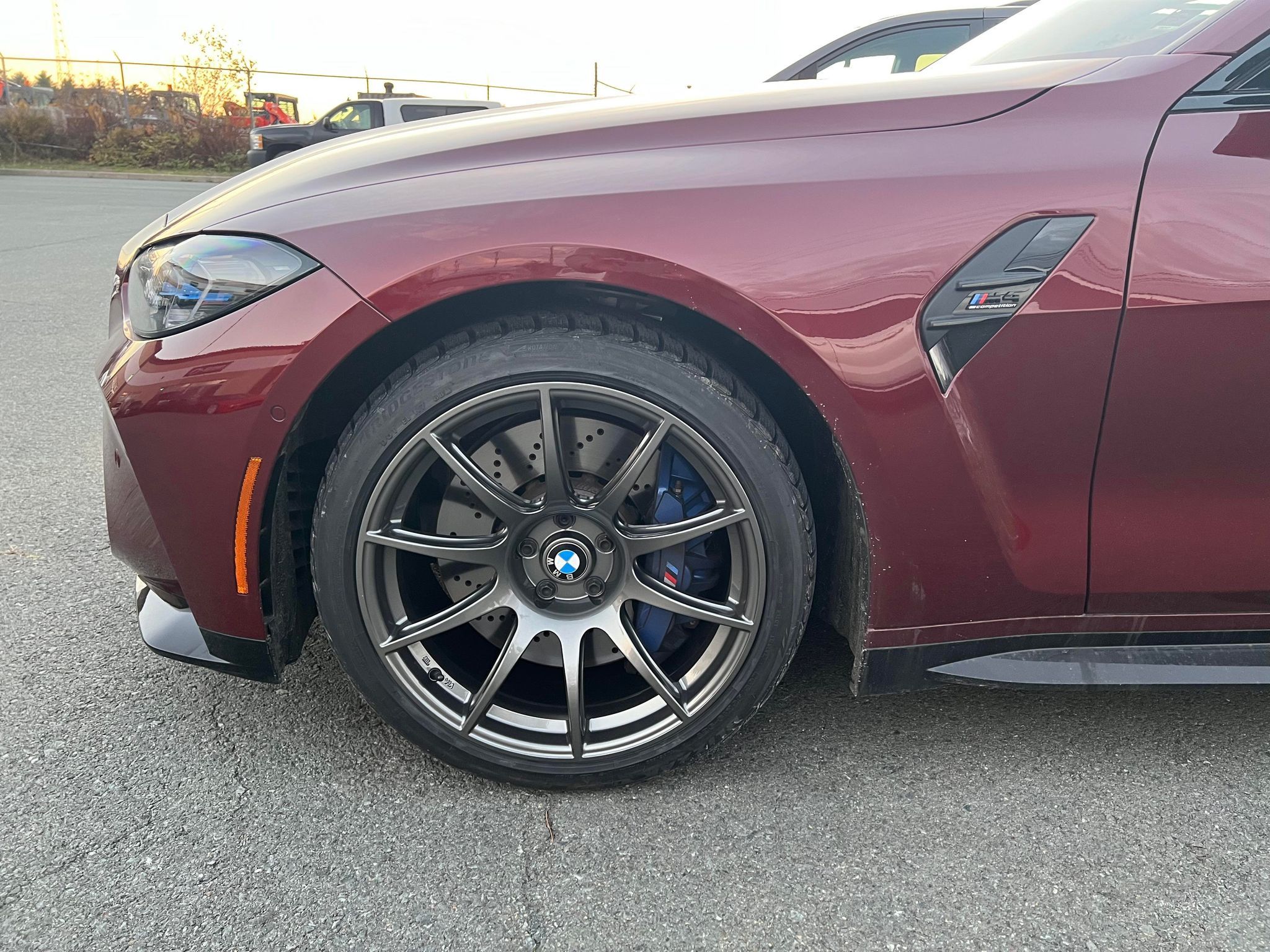 Red BMW G82 Coupe M4 with 19" SM-10 Apex wheels in Anthracite